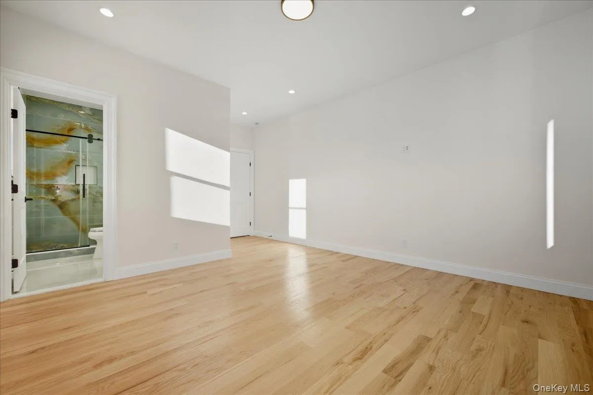 27 Poppy Lane, Hempstead, NY, 5 Bedrooms Bedrooms, 12 Rooms Rooms,4 BathroomsBathrooms,Residential,For Rent,Poppy Lane,0,1045014 27 Poppy Lane, Hempstead, NY, 5 Bedrooms Bedrooms, 12 Rooms Rooms,4 BathroomsBathrooms,Residential,For Rent,Poppy Lane,0,1045014