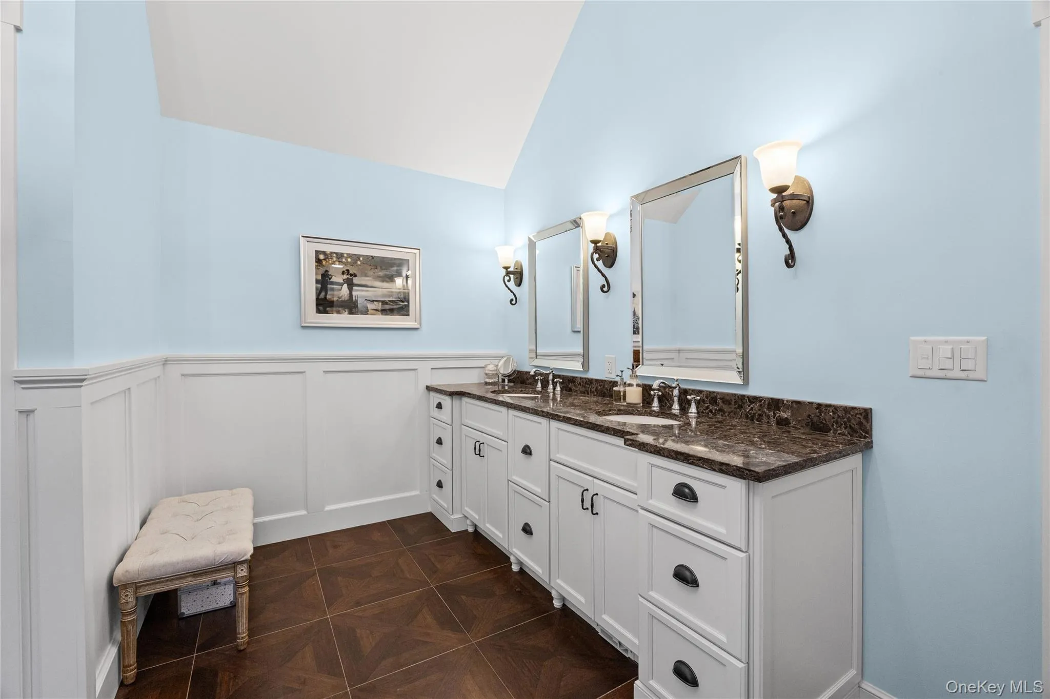 28 Apricot Road, Brookhaven, NY, 5 Bedrooms Bedrooms, 9 Rooms Rooms,3 BathroomsBathrooms,Residential,For Rent,Apricot,0,1045015 28 Apricot Road, Brookhaven, NY, 5 Bedrooms Bedrooms, 9 Rooms Rooms,3 BathroomsBathrooms,Residential,For Rent,Apricot,0,1045015