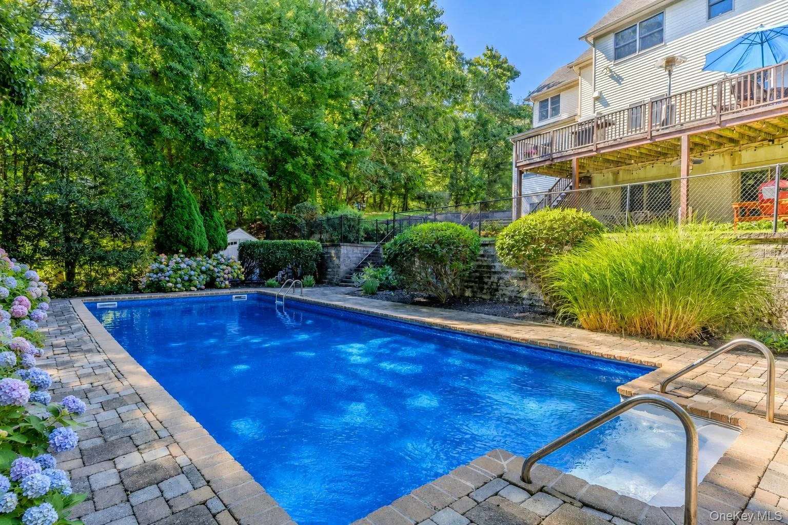 28 Apricot Road, Brookhaven, NY, 5 Bedrooms Bedrooms, 9 Rooms Rooms,3 BathroomsBathrooms,Residential,For Rent,Apricot,0,1045015 28 Apricot Road, Brookhaven, NY, 5 Bedrooms Bedrooms, 9 Rooms Rooms,3 BathroomsBathrooms,Residential,For Rent,Apricot,0,1045015