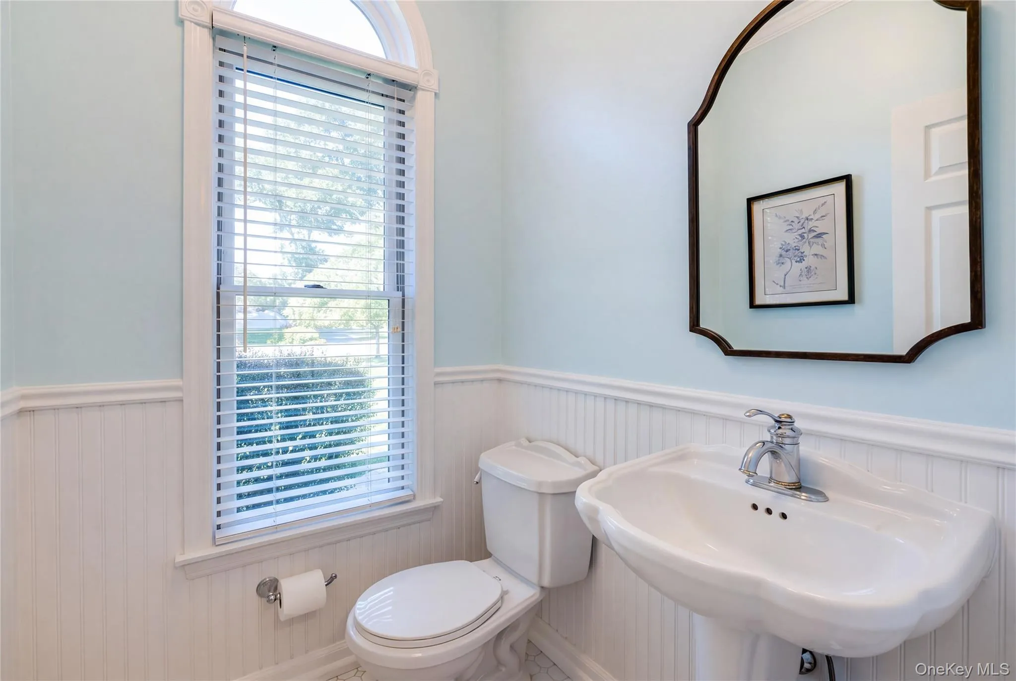 28 Apricot Road, Brookhaven, NY, 5 Bedrooms Bedrooms, 9 Rooms Rooms,3 BathroomsBathrooms,Residential,For Rent,Apricot,0,1045015 28 Apricot Road, Brookhaven, NY, 5 Bedrooms Bedrooms, 9 Rooms Rooms,3 BathroomsBathrooms,Residential,For Rent,Apricot,0,1045015