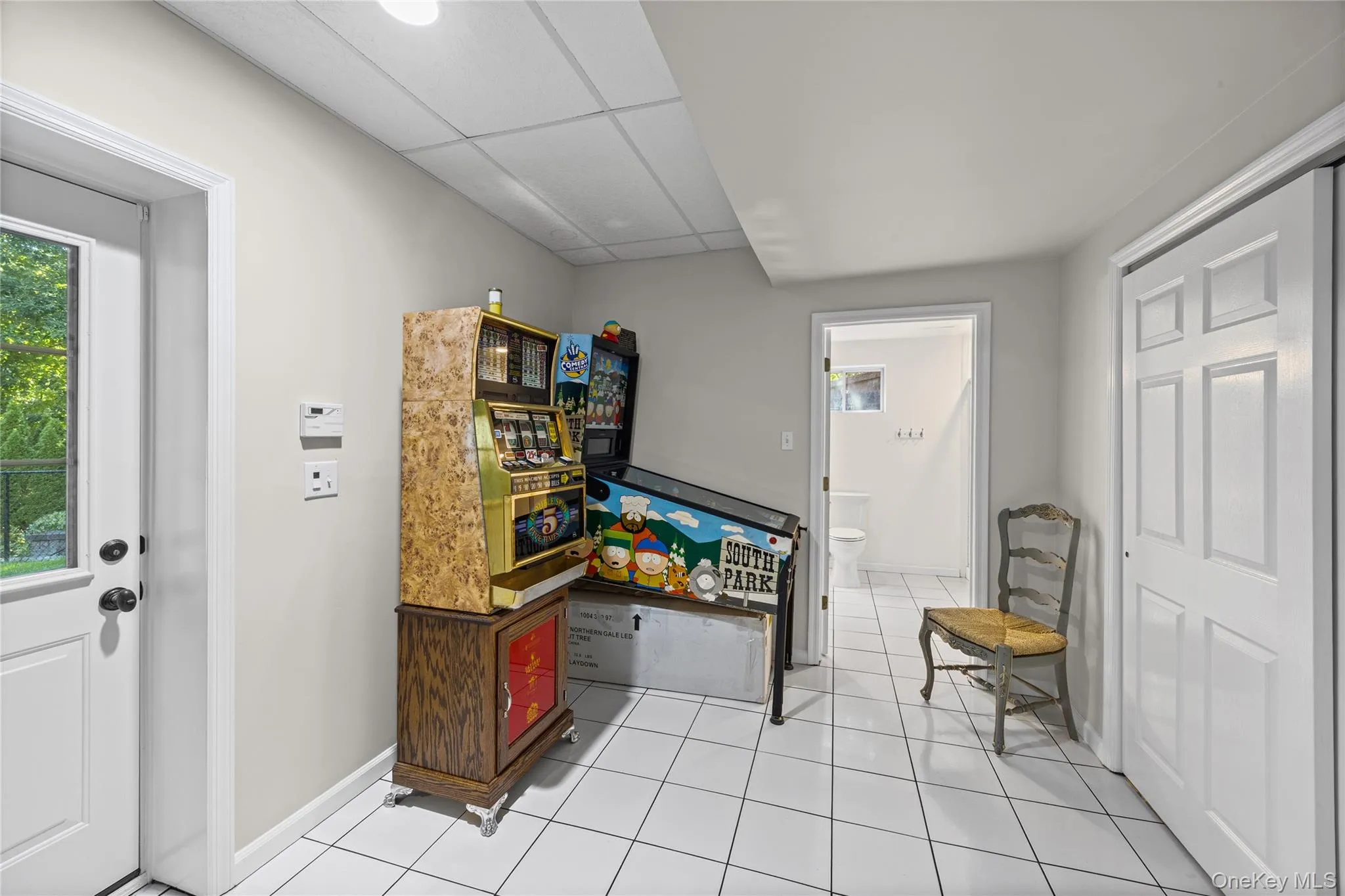 28 Apricot Road, Brookhaven, NY, 5 Bedrooms Bedrooms, 9 Rooms Rooms,3 BathroomsBathrooms,Residential,For Rent,Apricot,0,1045015 28 Apricot Road, Brookhaven, NY, 5 Bedrooms Bedrooms, 9 Rooms Rooms,3 BathroomsBathrooms,Residential,For Rent,Apricot,0,1045015