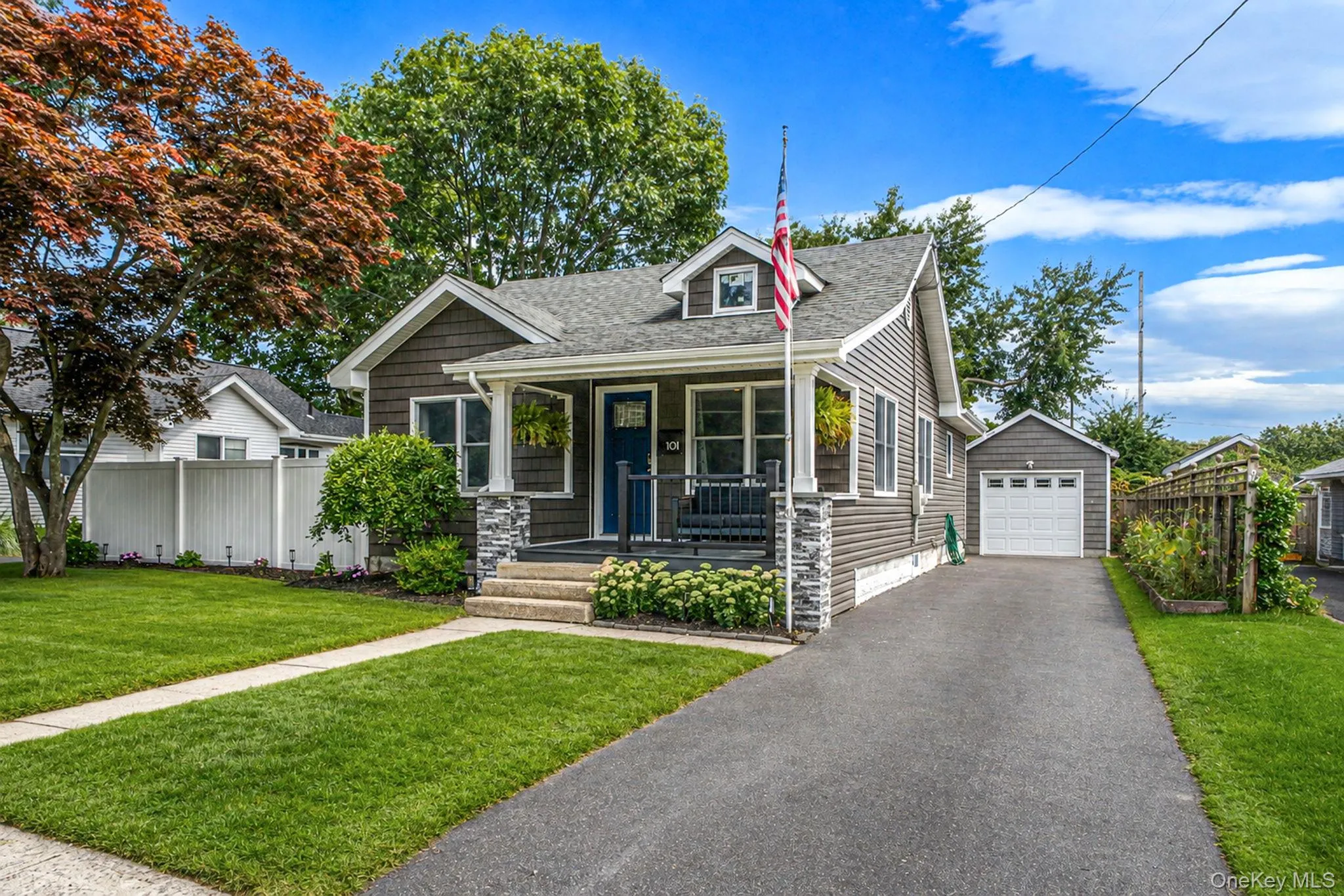 101 Highland Avenue, Brookhaven, NY, 2 Bedrooms Bedrooms, 5 Rooms Rooms,1 BathroomBathrooms,Residential,For Rent,Highland,0,1045017 101 Highland Avenue, Brookhaven, NY, 2 Bedrooms Bedrooms, 5 Rooms Rooms,1 BathroomBathrooms,Residential,For Rent,Highland,0,1045017