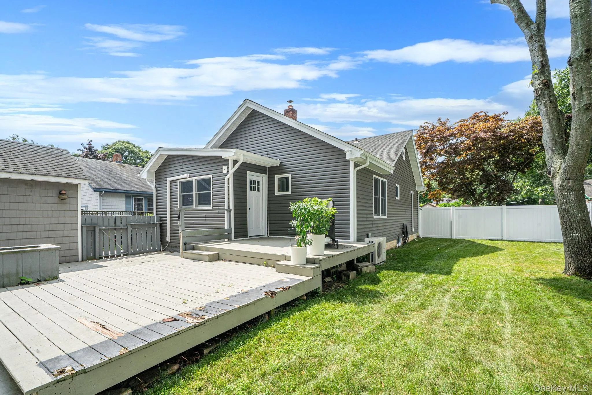 101 Highland Avenue, Brookhaven, NY, 2 Bedrooms Bedrooms, 5 Rooms Rooms,1 BathroomBathrooms,Residential,For Rent,Highland,0,1045017 101 Highland Avenue, Brookhaven, NY, 2 Bedrooms Bedrooms, 5 Rooms Rooms,1 BathroomBathrooms,Residential,For Rent,Highland,0,1045017