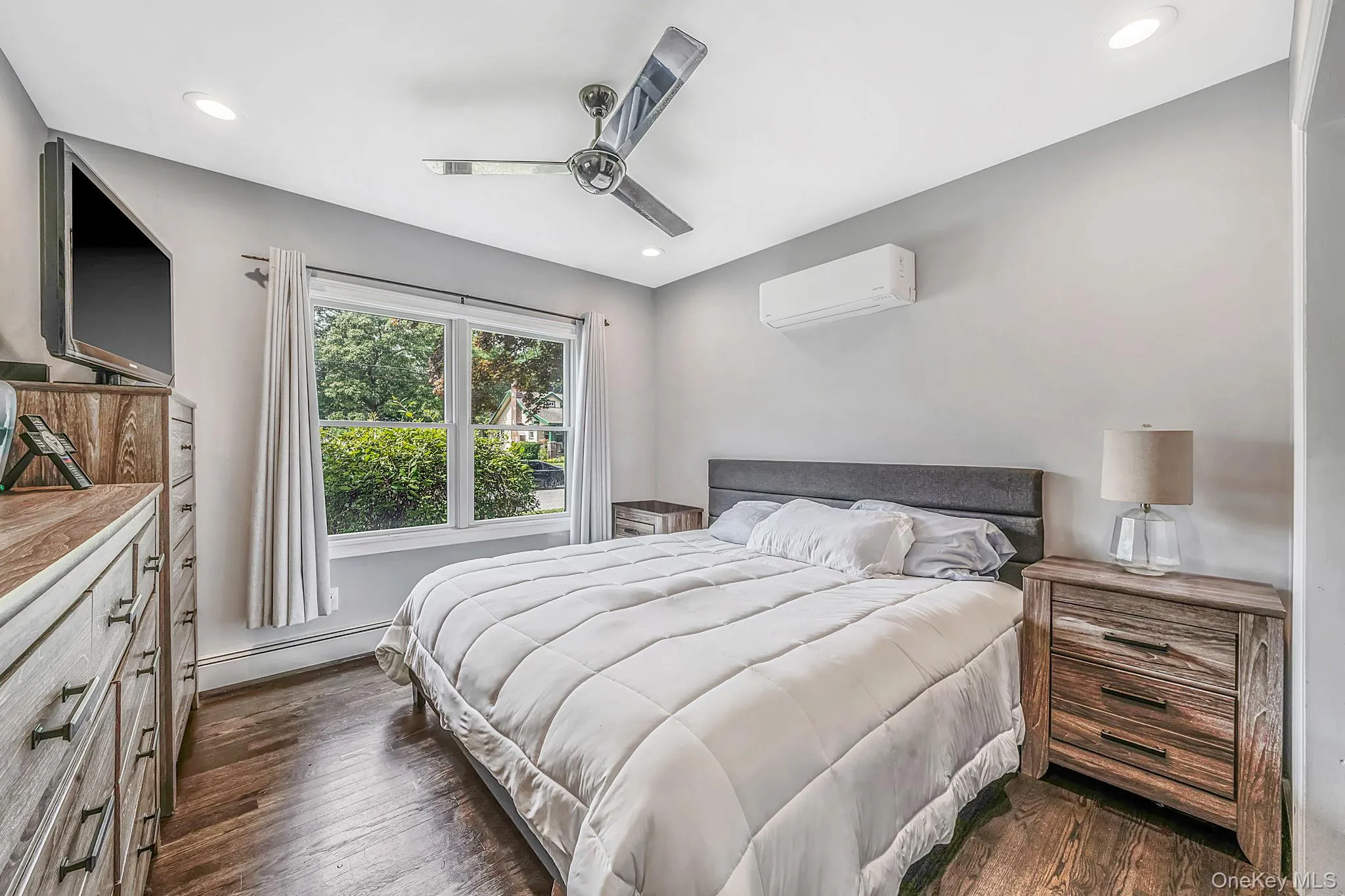 101 Highland Avenue, Brookhaven, NY, 2 Bedrooms Bedrooms, 5 Rooms Rooms,1 BathroomBathrooms,Residential,For Rent,Highland,0,1045017 101 Highland Avenue, Brookhaven, NY, 2 Bedrooms Bedrooms, 5 Rooms Rooms,1 BathroomBathrooms,Residential,For Rent,Highland,0,1045017