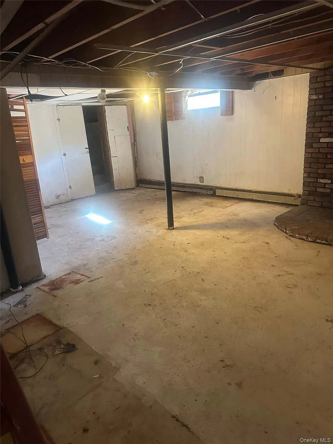 364 42nd Street, Babylon, NY, 5 Bedrooms Bedrooms, 5 Rooms Rooms,1 BathroomBathrooms,Residential,For Rent,42nd,0,1045020 364 42nd Street, Babylon, NY, 5 Bedrooms Bedrooms, 5 Rooms Rooms,1 BathroomBathrooms,Residential,For Rent,42nd,0,1045020