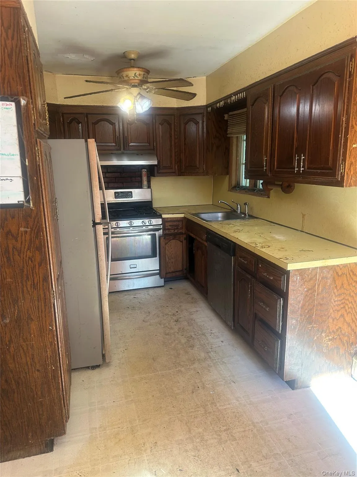 364 42nd Street, Babylon, NY, 5 Bedrooms Bedrooms, 5 Rooms Rooms,1 BathroomBathrooms,Residential,For Rent,42nd,0,1045020 364 42nd Street, Babylon, NY, 5 Bedrooms Bedrooms, 5 Rooms Rooms,1 BathroomBathrooms,Residential,For Rent,42nd,0,1045020