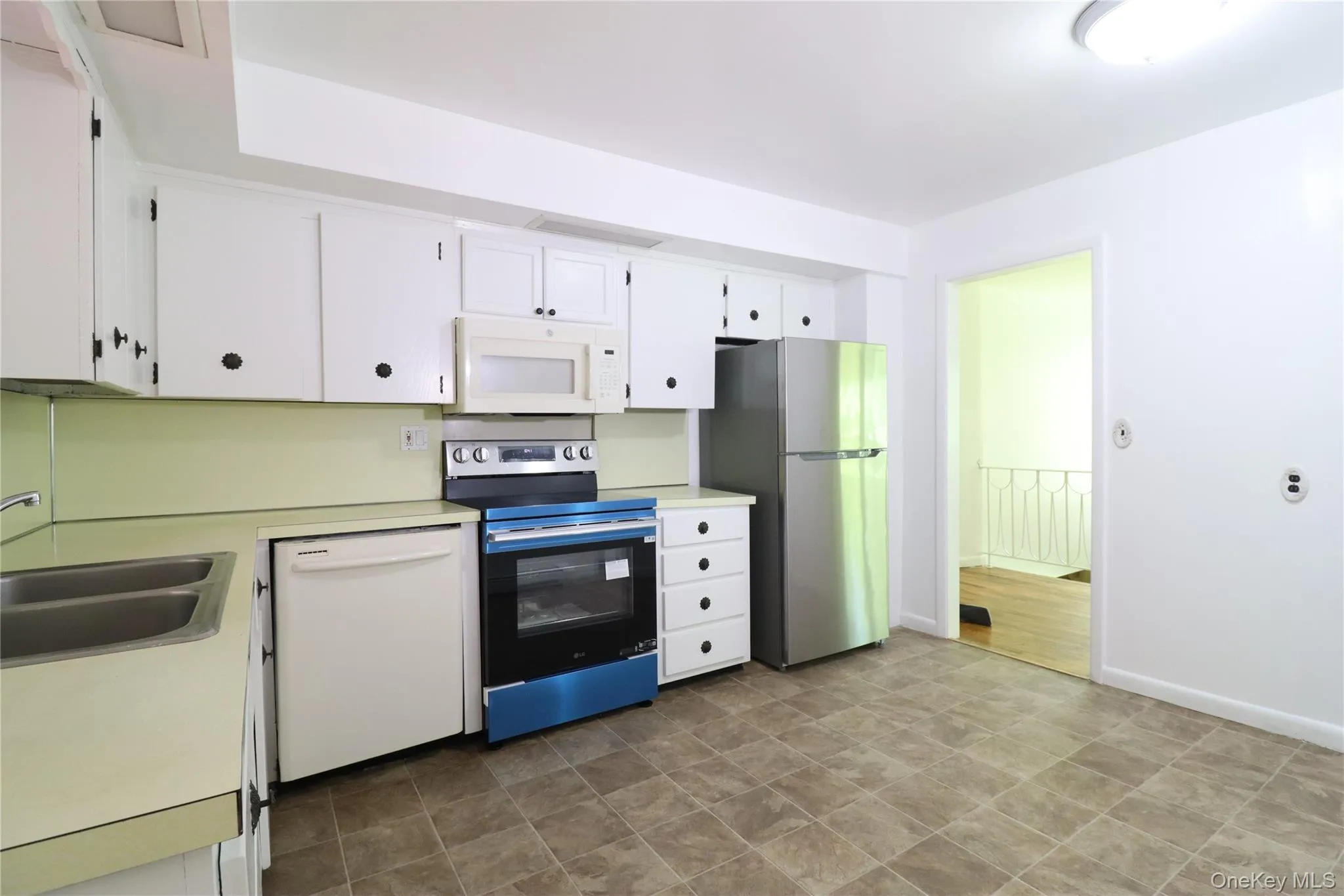 168 Shear Hill Road, Carmel, NY, 4 Bedrooms Bedrooms, 9 Rooms Rooms,2 BathroomsBathrooms,Residential Lease,For Rent,Shear Hill,0,1045023 168 Shear Hill Road, Carmel, NY, 4 Bedrooms Bedrooms, 9 Rooms Rooms,2 BathroomsBathrooms,Residential Lease,For Rent,Shear Hill,0,1045023