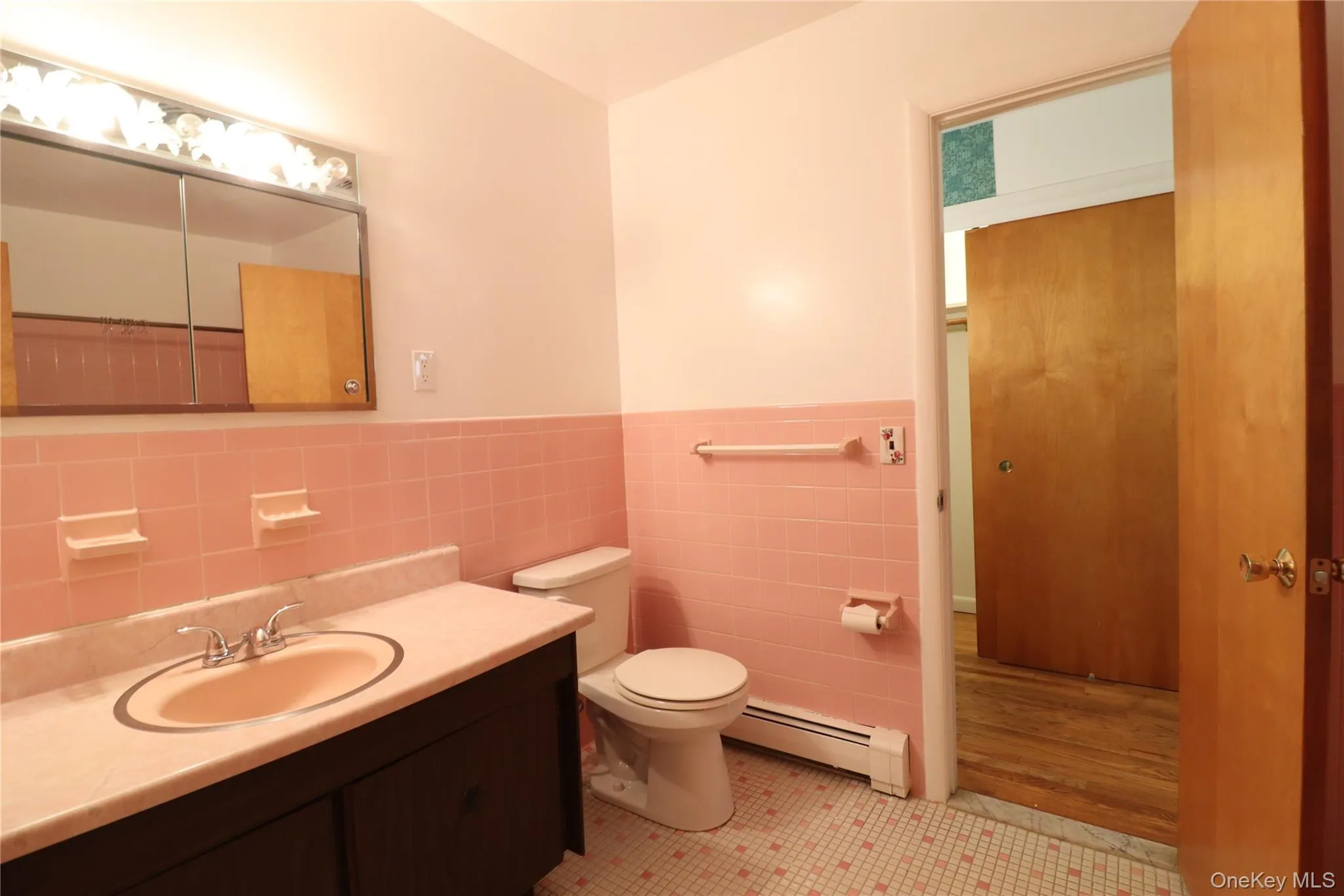 168 Shear Hill Road, Carmel, NY, 4 Bedrooms Bedrooms, 9 Rooms Rooms,2 BathroomsBathrooms,Residential Lease,For Rent,Shear Hill,0,1045023 168 Shear Hill Road, Carmel, NY, 4 Bedrooms Bedrooms, 9 Rooms Rooms,2 BathroomsBathrooms,Residential Lease,For Rent,Shear Hill,0,1045023
