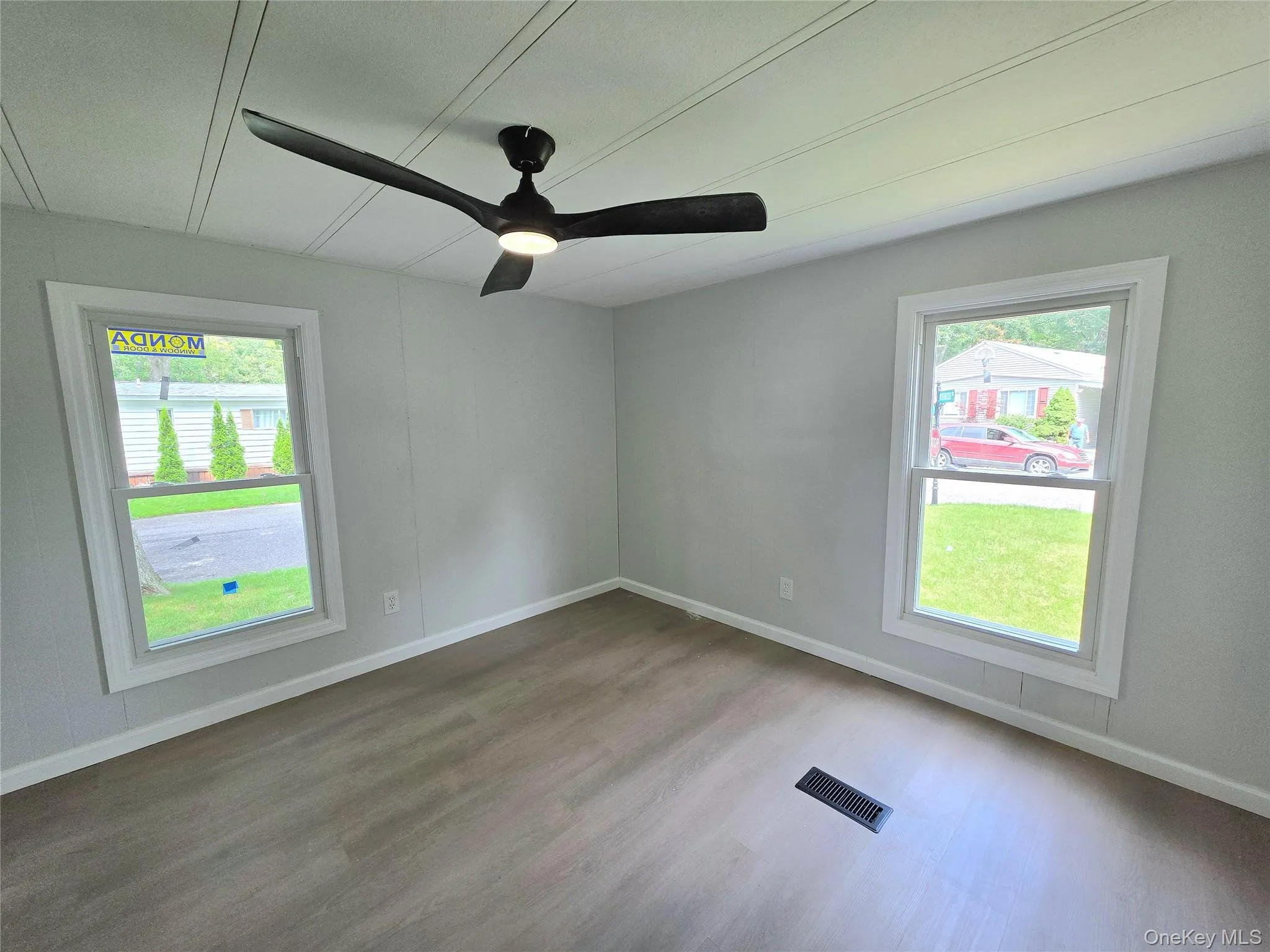 525 Riverleigh Avenue, Riverhead, NY, 2 Bedrooms Bedrooms, 6 Rooms Rooms,1 BathroomBathrooms,Residential,For Rent,Riverleigh,0,1045025 525 Riverleigh Avenue, Riverhead, NY, 2 Bedrooms Bedrooms, 6 Rooms Rooms,1 BathroomBathrooms,Residential,For Rent,Riverleigh,0,1045025