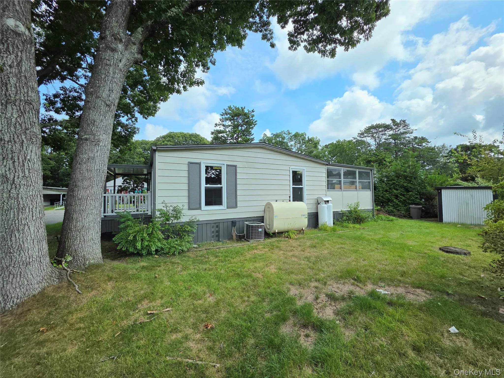 525 Riverleigh Avenue, Riverhead, NY, 2 Bedrooms Bedrooms, 6 Rooms Rooms,1 BathroomBathrooms,Residential,For Rent,Riverleigh,0,1045025 525 Riverleigh Avenue, Riverhead, NY, 2 Bedrooms Bedrooms, 6 Rooms Rooms,1 BathroomBathrooms,Residential,For Rent,Riverleigh,0,1045025