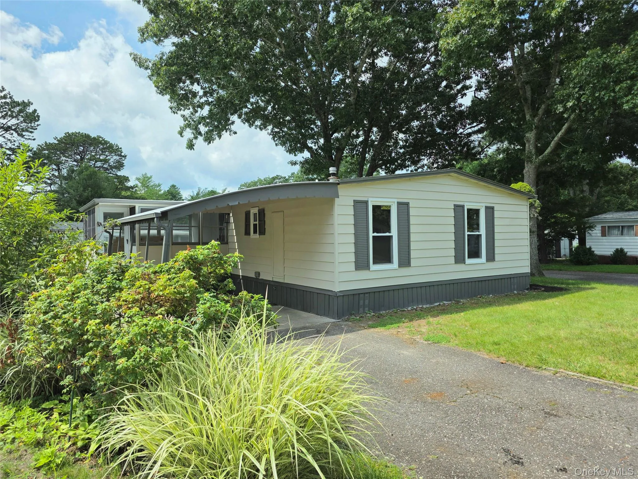 525 Riverleigh Avenue, Riverhead, NY, 2 Bedrooms Bedrooms, 6 Rooms Rooms,1 BathroomBathrooms,Residential,For Rent,Riverleigh,0,1045025 525 Riverleigh Avenue, Riverhead, NY, 2 Bedrooms Bedrooms, 6 Rooms Rooms,1 BathroomBathrooms,Residential,For Rent,Riverleigh,0,1045025
