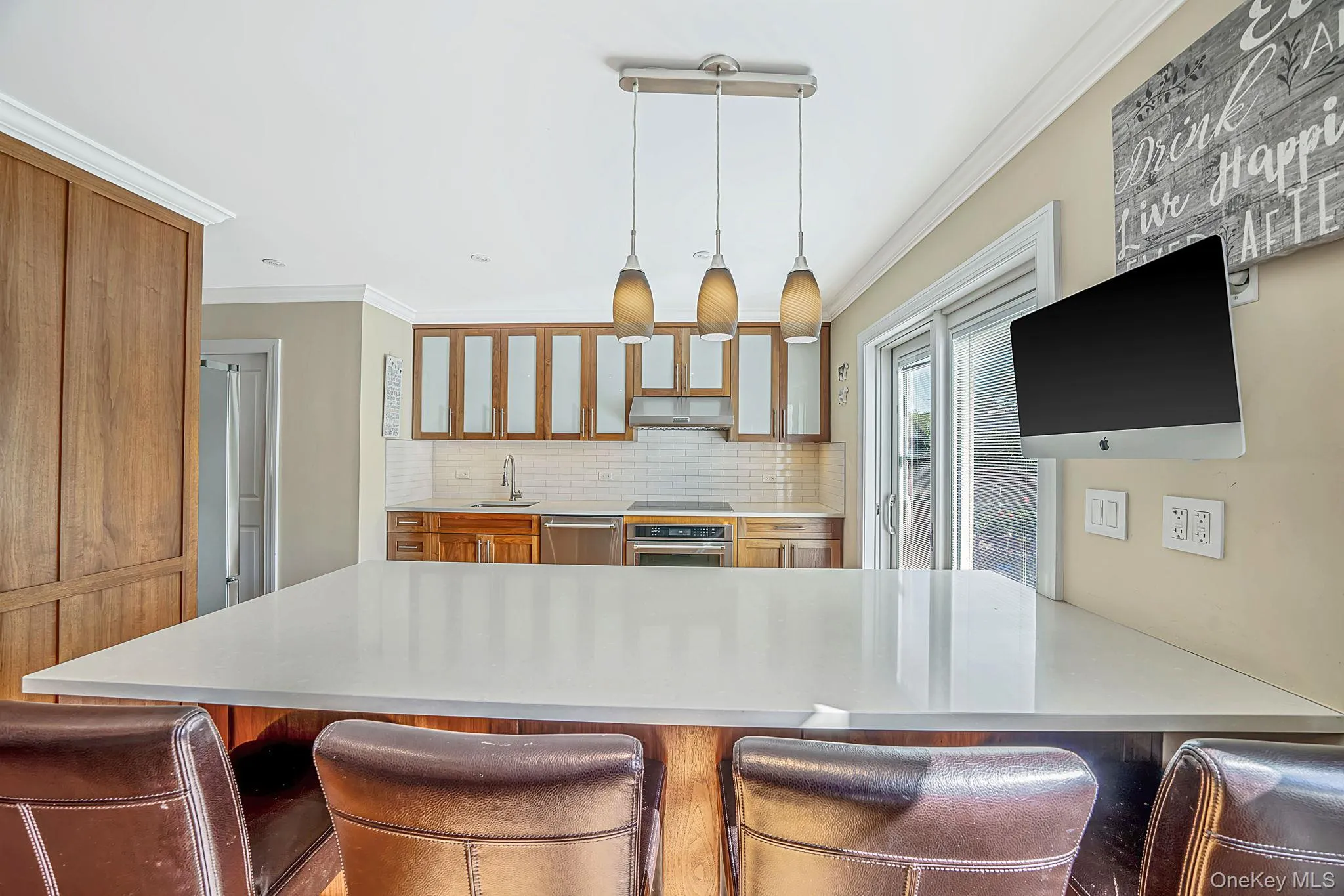 63-27 72nd Street, New York, NY, 3 Bedrooms Bedrooms, 6 Rooms Rooms,2 BathroomsBathrooms,Residential,For Rent,72nd,0,1045028 63-27 72nd Street, New York, NY, 3 Bedrooms Bedrooms, 6 Rooms Rooms,2 BathroomsBathrooms,Residential,For Rent,72nd,0,1045028