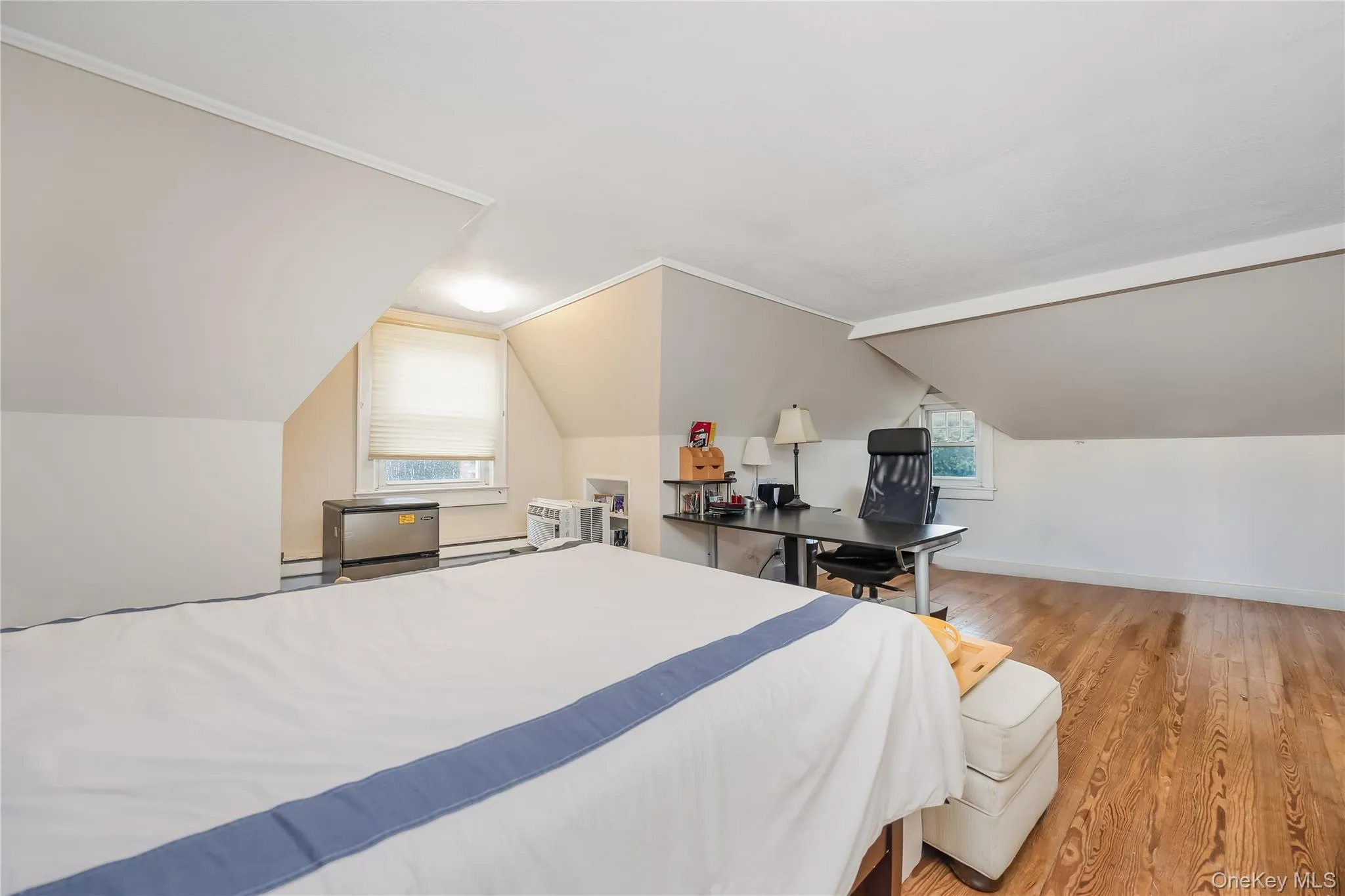 4511 220th Place, New York, NY, 5 Bedrooms Bedrooms, 9 Rooms Rooms,4 BathroomsBathrooms,Residential,For Rent,220th,0,1045029 4511 220th Place, New York, NY, 5 Bedrooms Bedrooms, 9 Rooms Rooms,4 BathroomsBathrooms,Residential,For Rent,220th,0,1045029
