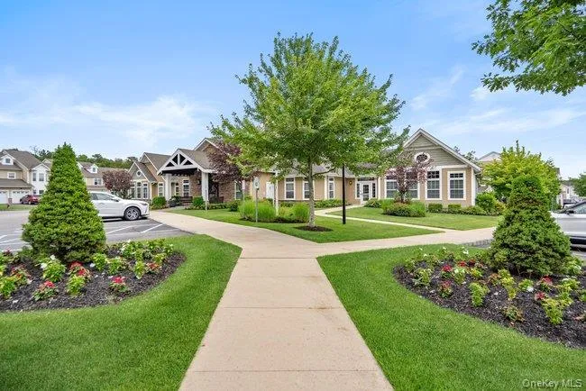 11 Halley Drive, Brookhaven, NY, 2 Bedrooms Bedrooms, 3 Rooms Rooms,2 BathroomsBathrooms,Residential,For Rent,Halley,0,1045032 11 Halley Drive, Brookhaven, NY, 2 Bedrooms Bedrooms, 3 Rooms Rooms,2 BathroomsBathrooms,Residential,For Rent,Halley,0,1045032