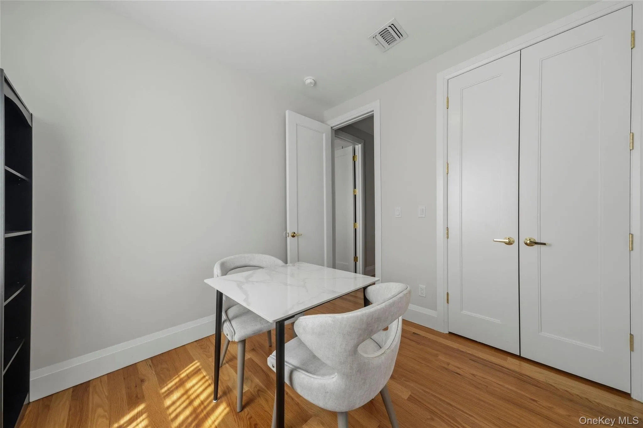 14 Van Arsdale Road, Monroe, NY, 2 Bedrooms Bedrooms, 5 Rooms Rooms,1 BathroomBathrooms,Residential,For Rent,Van Arsdale,0,1045035 14 Van Arsdale Road, Monroe, NY, 2 Bedrooms Bedrooms, 5 Rooms Rooms,1 BathroomBathrooms,Residential,For Rent,Van Arsdale,0,1045035