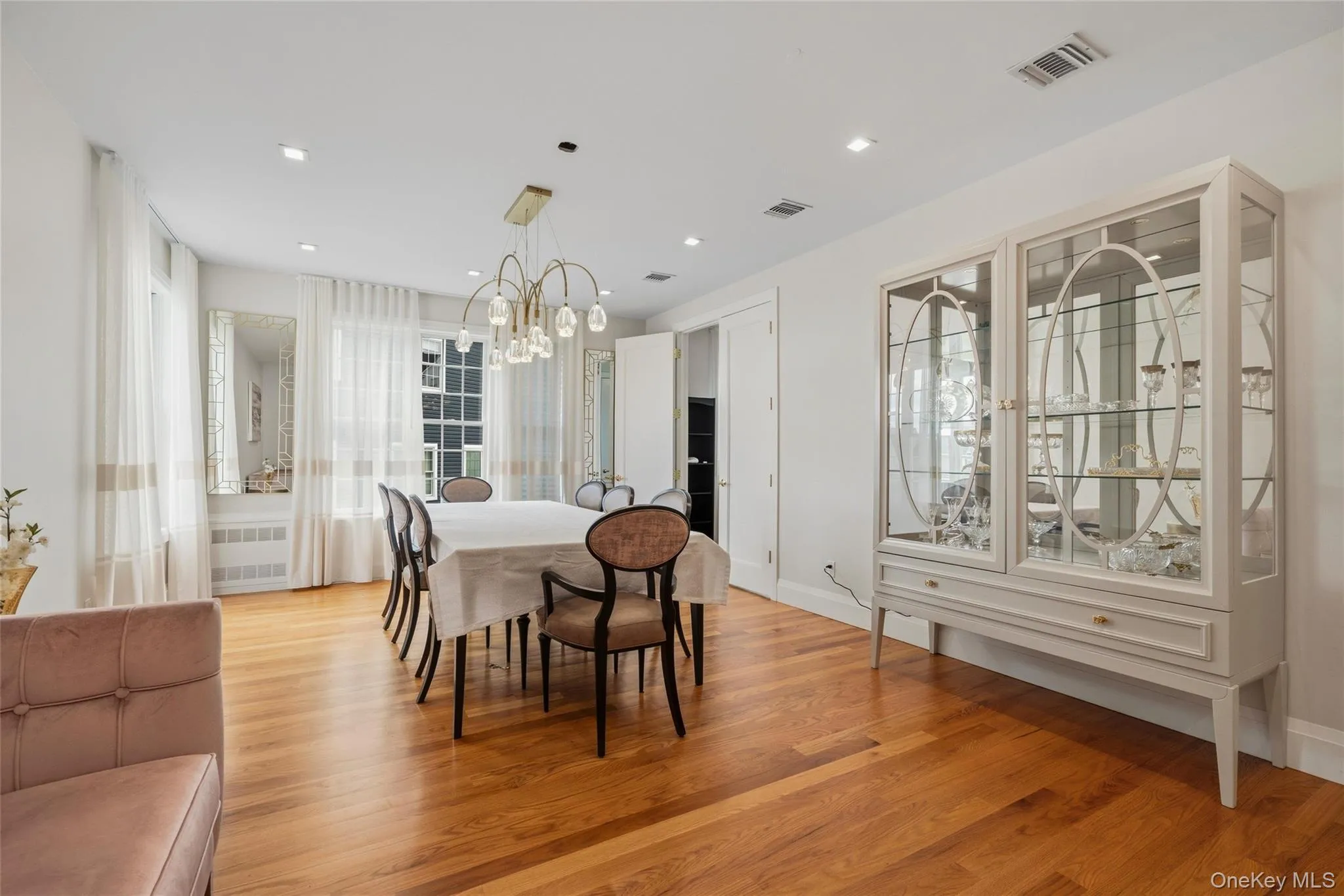 14 Van Arsdale Road, Monroe, NY, 2 Bedrooms Bedrooms, 5 Rooms Rooms,1 BathroomBathrooms,Residential,For Rent,Van Arsdale,0,1045035 14 Van Arsdale Road, Monroe, NY, 2 Bedrooms Bedrooms, 5 Rooms Rooms,1 BathroomBathrooms,Residential,For Rent,Van Arsdale,0,1045035
