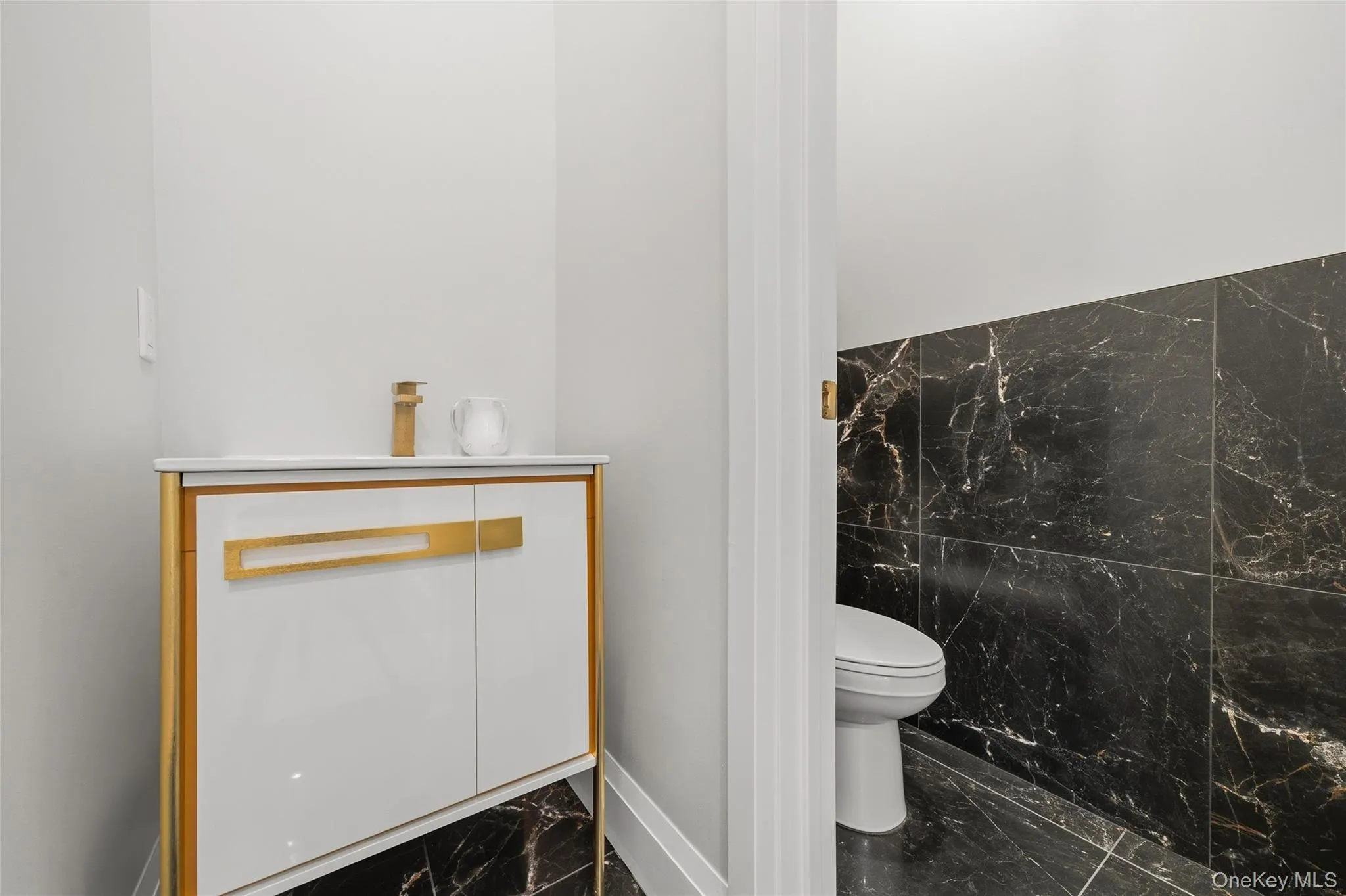 14 Van Arsdale Road, Monroe, NY, 2 Bedrooms Bedrooms, 5 Rooms Rooms,1 BathroomBathrooms,Residential,For Rent,Van Arsdale,0,1045035 14 Van Arsdale Road, Monroe, NY, 2 Bedrooms Bedrooms, 5 Rooms Rooms,1 BathroomBathrooms,Residential,For Rent,Van Arsdale,0,1045035