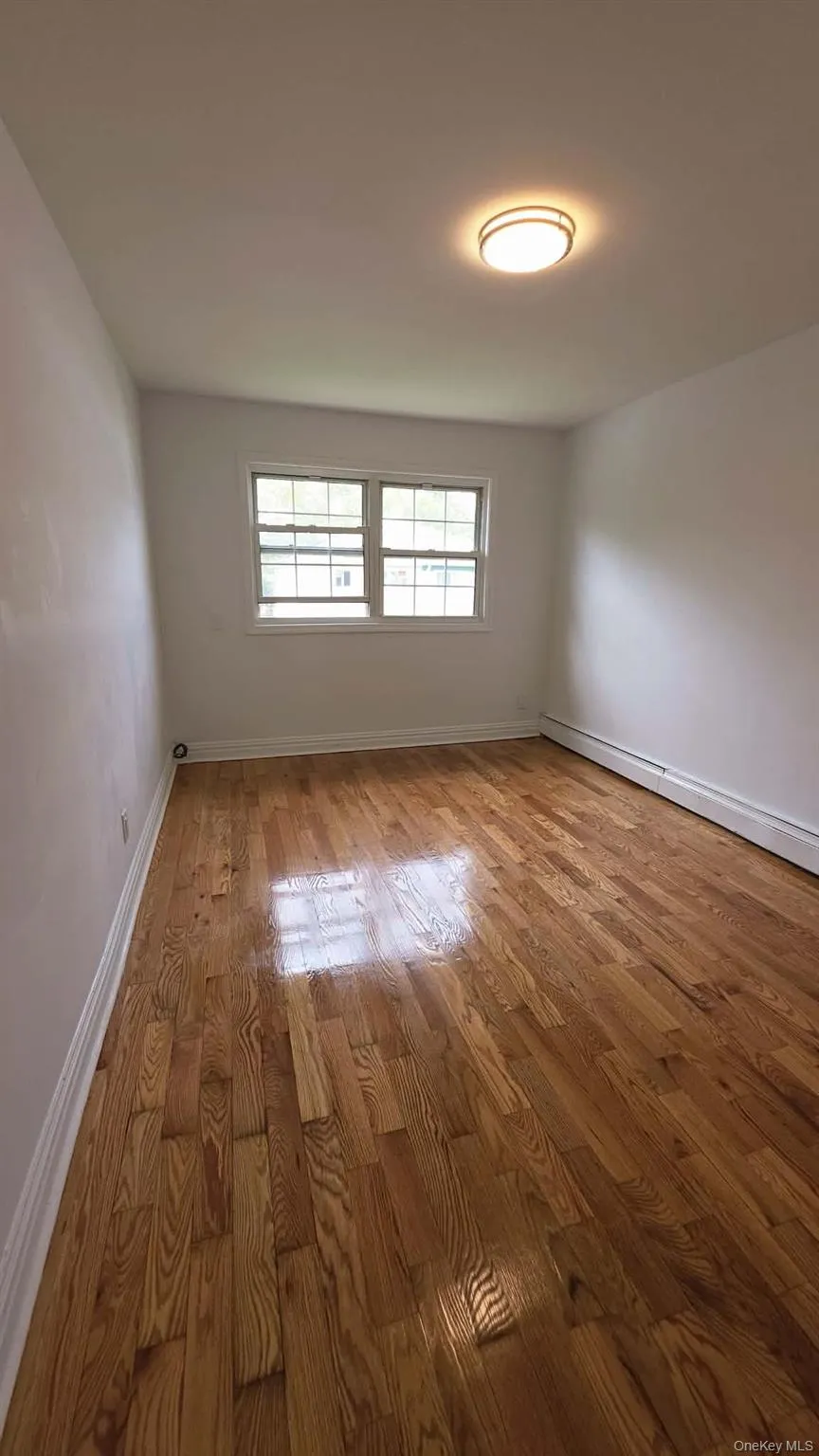 155-41 115th Avenue, New York, NY, 3 Bedrooms Bedrooms, 6 Rooms Rooms,1 BathroomBathrooms,Residential Lease,For Rent,115th,0,1045038 155-41 115th Avenue, New York, NY, 3 Bedrooms Bedrooms, 6 Rooms Rooms,1 BathroomBathrooms,Residential Lease,For Rent,115th,0,1045038