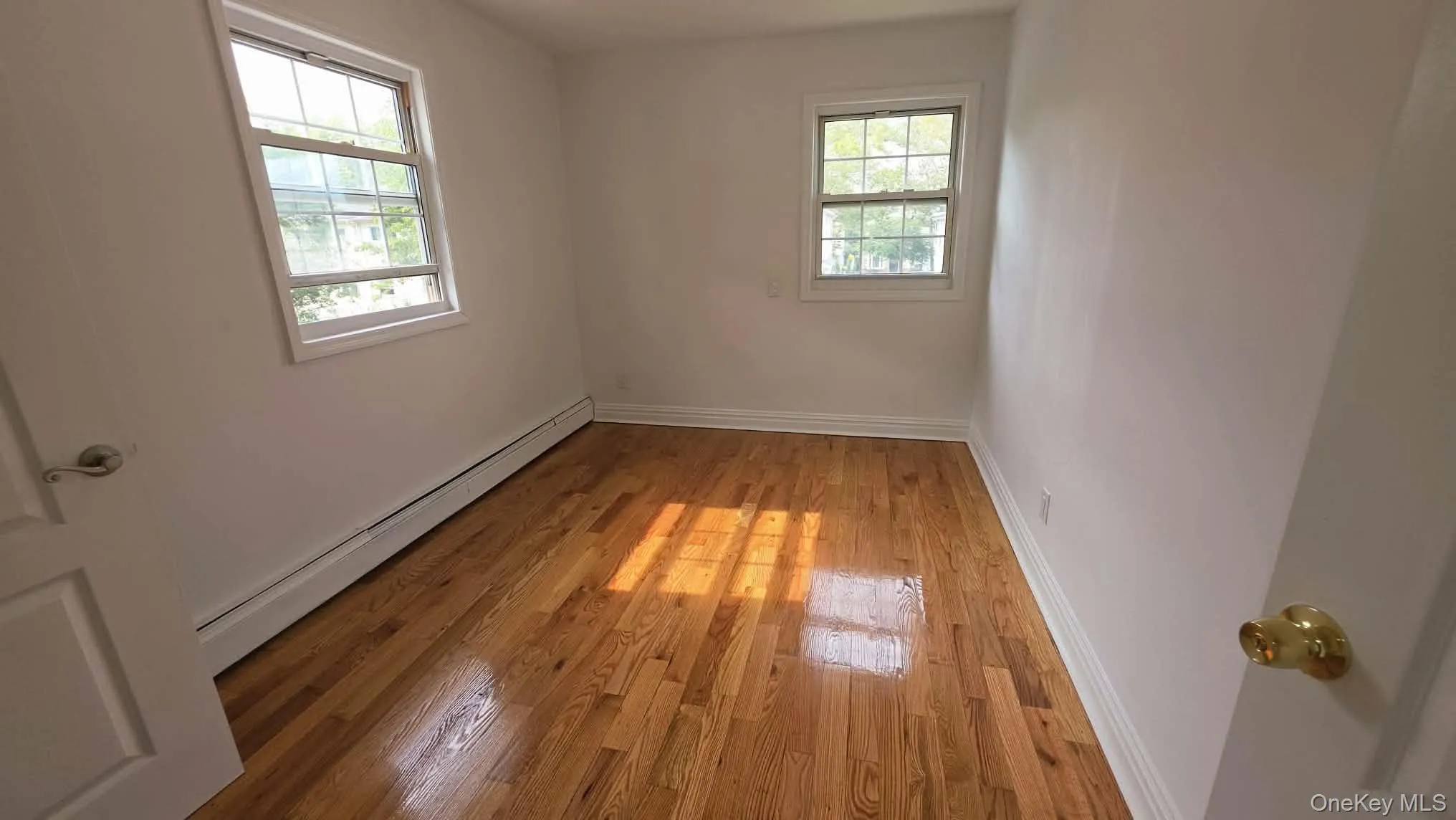 155-41 115th Avenue, New York, NY, 3 Bedrooms Bedrooms, 6 Rooms Rooms,1 BathroomBathrooms,Residential Lease,For Rent,115th,0,1045038 155-41 115th Avenue, New York, NY, 3 Bedrooms Bedrooms, 6 Rooms Rooms,1 BathroomBathrooms,Residential Lease,For Rent,115th,0,1045038