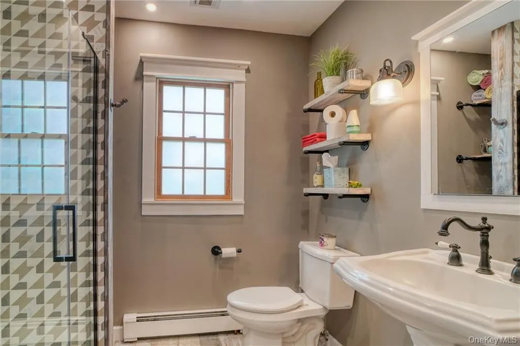 8 Roberts Drive, Monroe, NY, 3 Bedrooms Bedrooms, 9 Rooms Rooms,2 BathroomsBathrooms,Residential,For Rent,Roberts,0,1045047 8 Roberts Drive, Monroe, NY, 3 Bedrooms Bedrooms, 9 Rooms Rooms,2 BathroomsBathrooms,Residential,For Rent,Roberts,0,1045047
