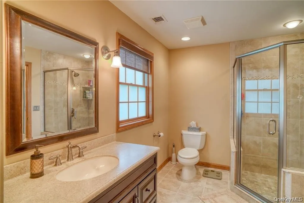 8 Roberts Drive, Monroe, NY, 3 Bedrooms Bedrooms, 9 Rooms Rooms,2 BathroomsBathrooms,Residential,For Rent,Roberts,0,1045047 8 Roberts Drive, Monroe, NY, 3 Bedrooms Bedrooms, 9 Rooms Rooms,2 BathroomsBathrooms,Residential,For Rent,Roberts,0,1045047