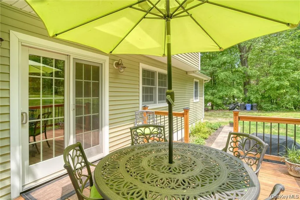 8 Roberts Drive, Monroe, NY, 3 Bedrooms Bedrooms, 9 Rooms Rooms,2 BathroomsBathrooms,Residential,For Rent,Roberts,0,1045047 8 Roberts Drive, Monroe, NY, 3 Bedrooms Bedrooms, 9 Rooms Rooms,2 BathroomsBathrooms,Residential,For Rent,Roberts,0,1045047