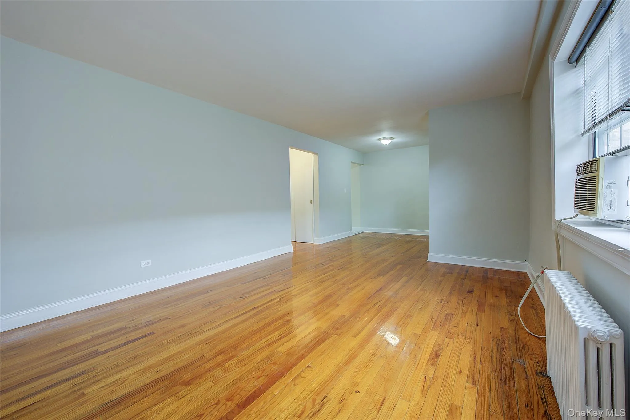 78-35 147th Street, New York, NY, 1 Bedroom Bedrooms, 3 Rooms Rooms,1 BathroomBathrooms,Residential,For Rent,147th,0,1045050 78-35 147th Street, New York, NY, 1 Bedroom Bedrooms, 3 Rooms Rooms,1 BathroomBathrooms,Residential,For Rent,147th,0,1045050