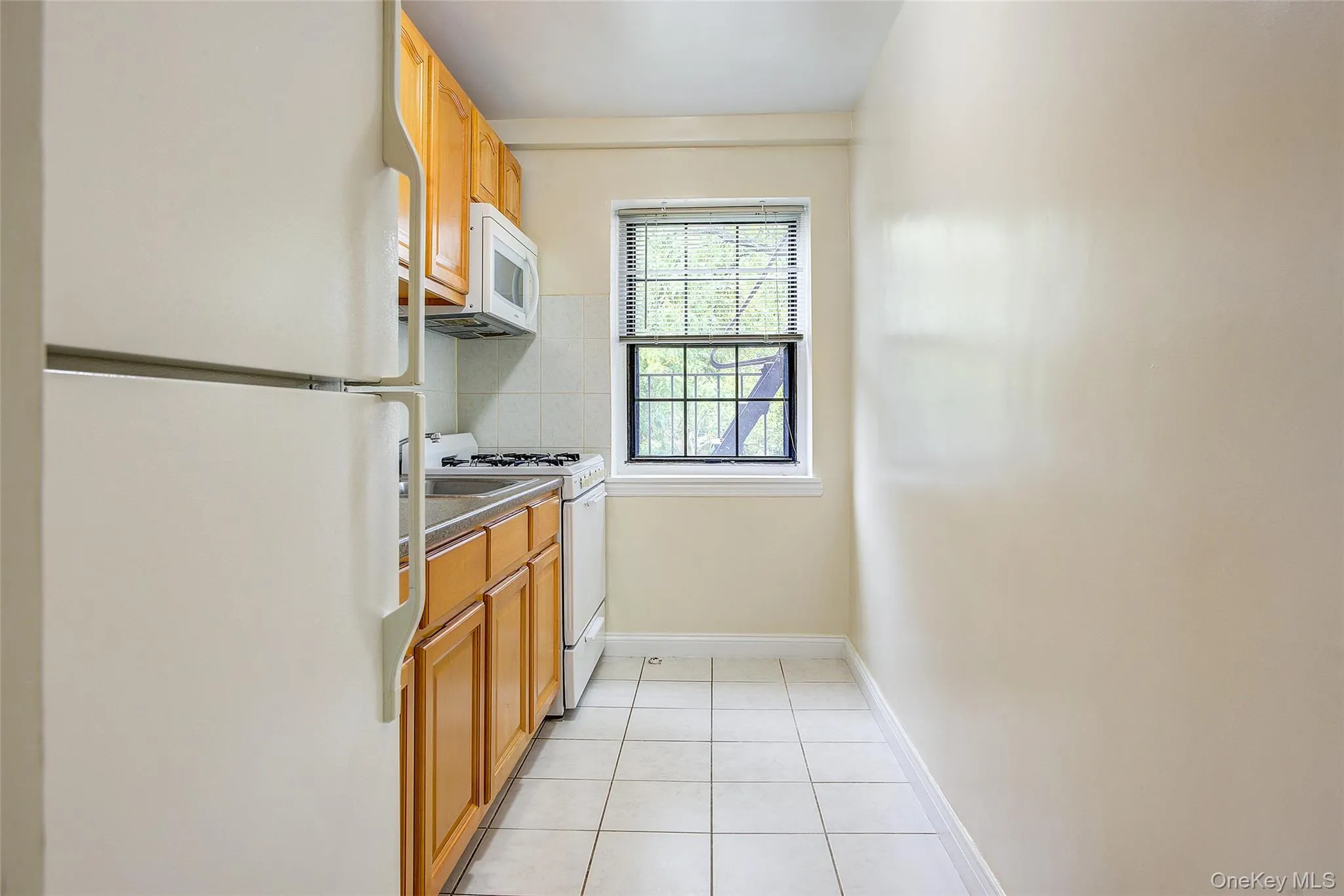78-35 147th Street, New York, NY, 1 Bedroom Bedrooms, 3 Rooms Rooms,1 BathroomBathrooms,Residential,For Rent,147th,0,1045050 78-35 147th Street, New York, NY, 1 Bedroom Bedrooms, 3 Rooms Rooms,1 BathroomBathrooms,Residential,For Rent,147th,0,1045050