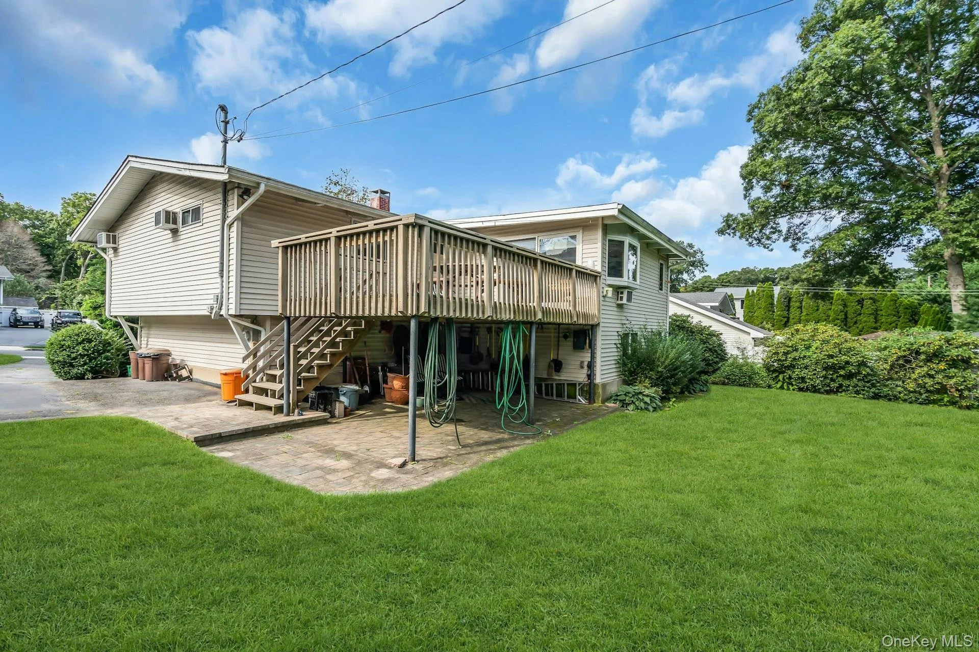 23 Redleaf Lane, Smithtown, NY, 4 Bedrooms Bedrooms, 8 Rooms Rooms,2 BathroomsBathrooms,Residential,For Rent,Redleaf,0,1045064 23 Redleaf Lane, Smithtown, NY, 4 Bedrooms Bedrooms, 8 Rooms Rooms,2 BathroomsBathrooms,Residential,For Rent,Redleaf,0,1045064