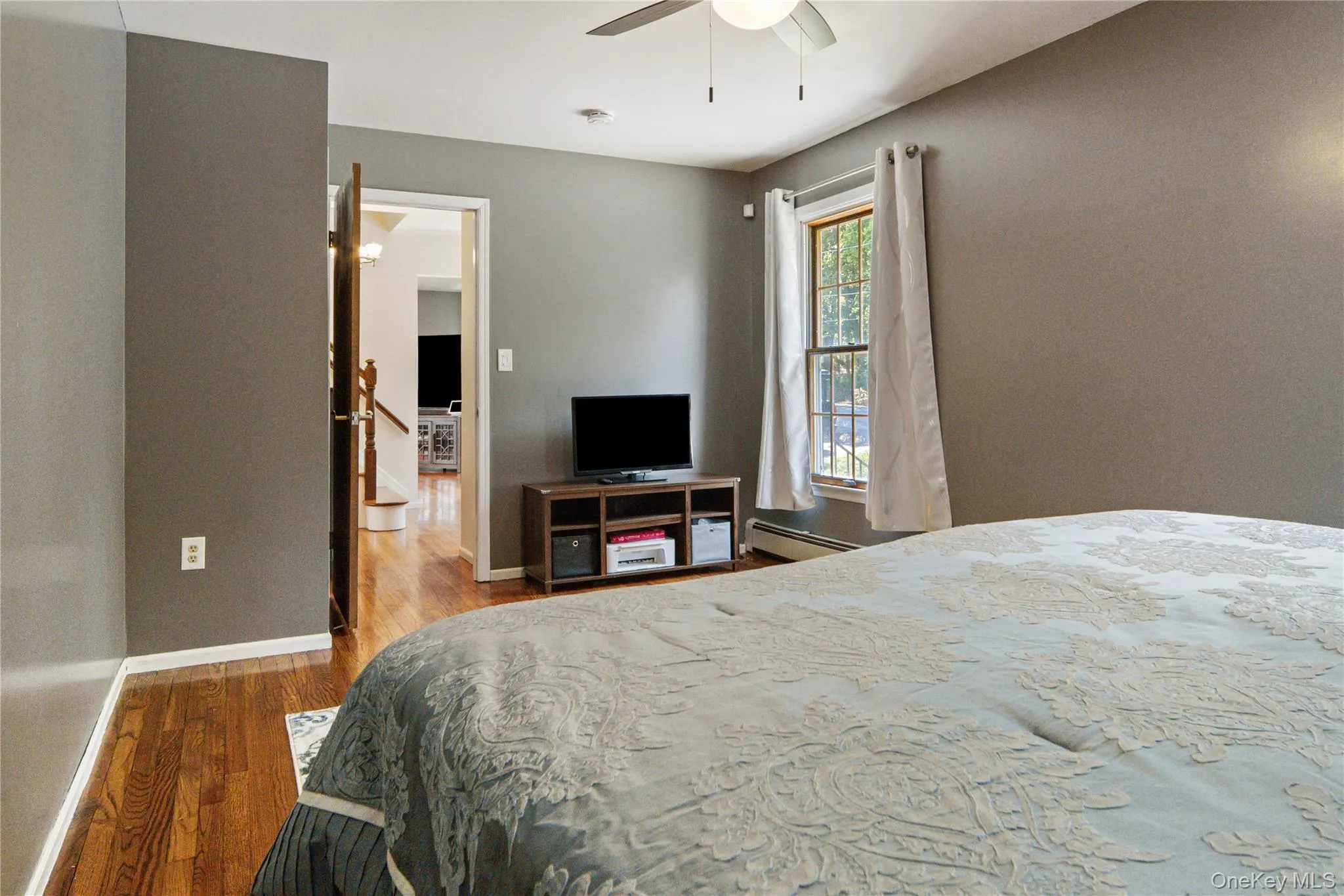 Bedroom 2 on first floor Bedroom 2 on first floor
