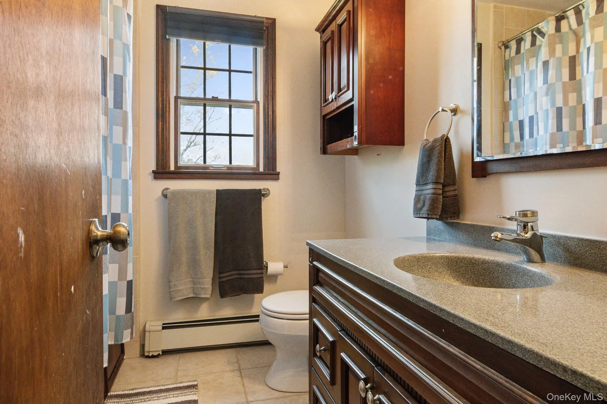 Hall full bath Hall full bath