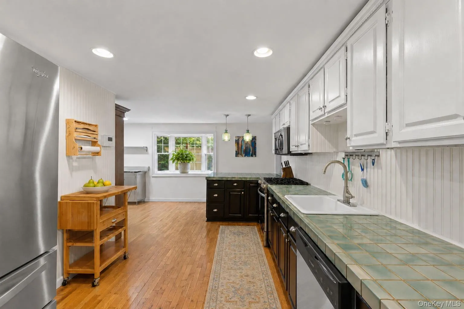 18 Walnut Avenue, Brookhaven, NY, 3 Bedrooms Bedrooms, 9 Rooms Rooms,2 BathroomsBathrooms,Residential Lease,For Rent,Walnut,0,1045073 18 Walnut Avenue, Brookhaven, NY, 3 Bedrooms Bedrooms, 9 Rooms Rooms,2 BathroomsBathrooms,Residential Lease,For Rent,Walnut,0,1045073