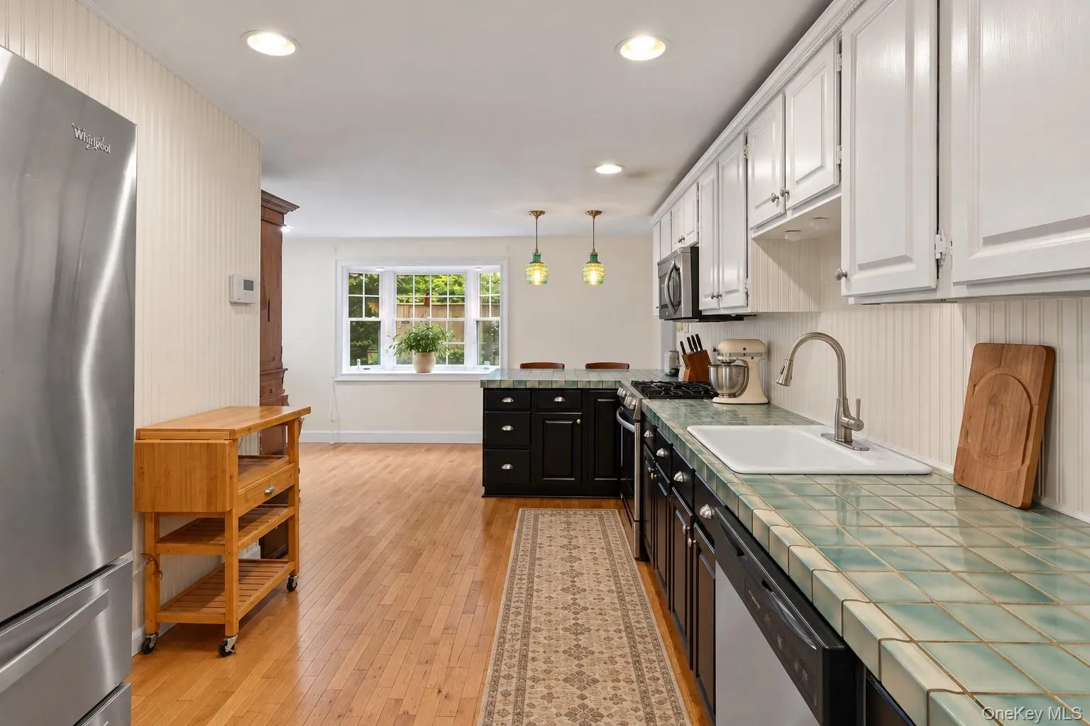 18 Walnut Avenue, Brookhaven, NY, 3 Bedroom Bedrooms, 9 Room Rooms,2 BathroomBathrooms,Residential Lease,For Rent,Walnut,0,1045073 18 Walnut Avenue, Brookhaven, NY, 3 Bedroom Bedrooms, 9 Room Rooms,2 BathroomBathrooms,Residential Lease,For Rent,Walnut,0,1045073