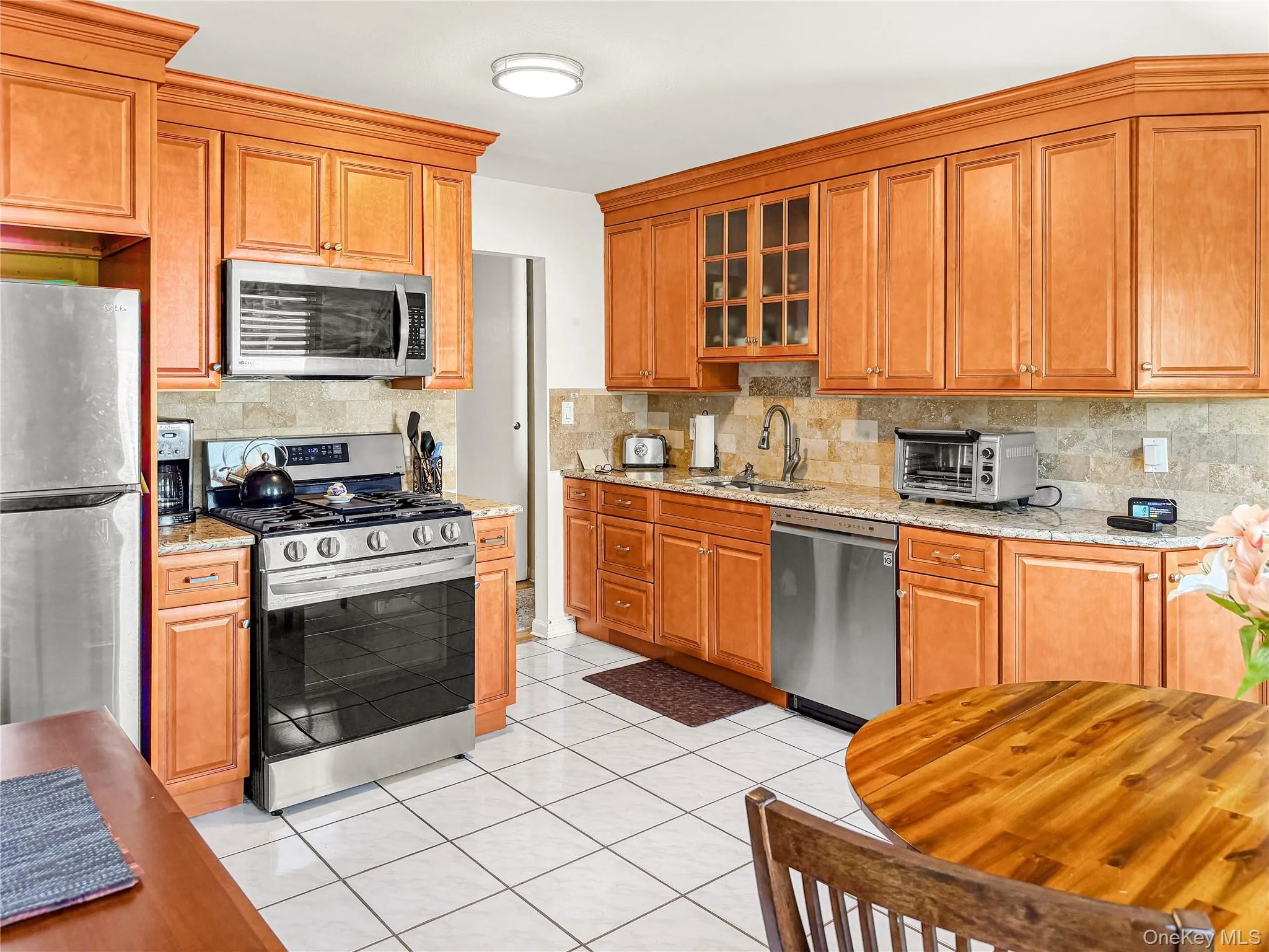 260-56 Waverly Ave, Brookhaven, NY, 1 Bedroom Bedrooms, 4 Rooms Rooms,1 BathroomBathrooms,Residential Lease,For Rent,Waverly Ave,0,1045080 260-56 Waverly Ave, Brookhaven, NY, 1 Bedroom Bedrooms, 4 Rooms Rooms,1 BathroomBathrooms,Residential Lease,For Rent,Waverly Ave,0,1045080