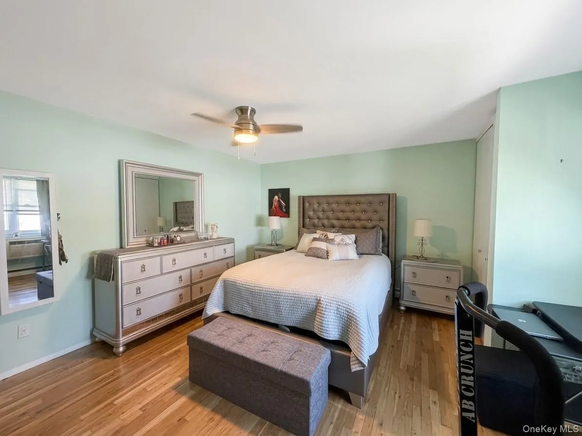 260-56 Waverly Ave, Brookhaven, NY, 1 Bedroom Bedrooms, 4 Rooms Rooms,1 BathroomBathrooms,Residential Lease,For Rent,Waverly Ave,0,1045080 260-56 Waverly Ave, Brookhaven, NY, 1 Bedroom Bedrooms, 4 Rooms Rooms,1 BathroomBathrooms,Residential Lease,For Rent,Waverly Ave,0,1045080