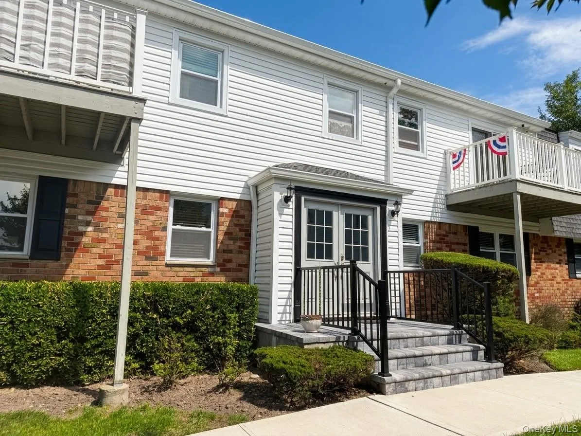 260-56 Waverly Ave, Brookhaven, NY, 1 Bedroom Bedrooms, 4 Rooms Rooms,1 BathroomBathrooms,Residential Lease,For Rent,Waverly Ave,0,1045080 260-56 Waverly Ave, Brookhaven, NY, 1 Bedroom Bedrooms, 4 Rooms Rooms,1 BathroomBathrooms,Residential Lease,For Rent,Waverly Ave,0,1045080