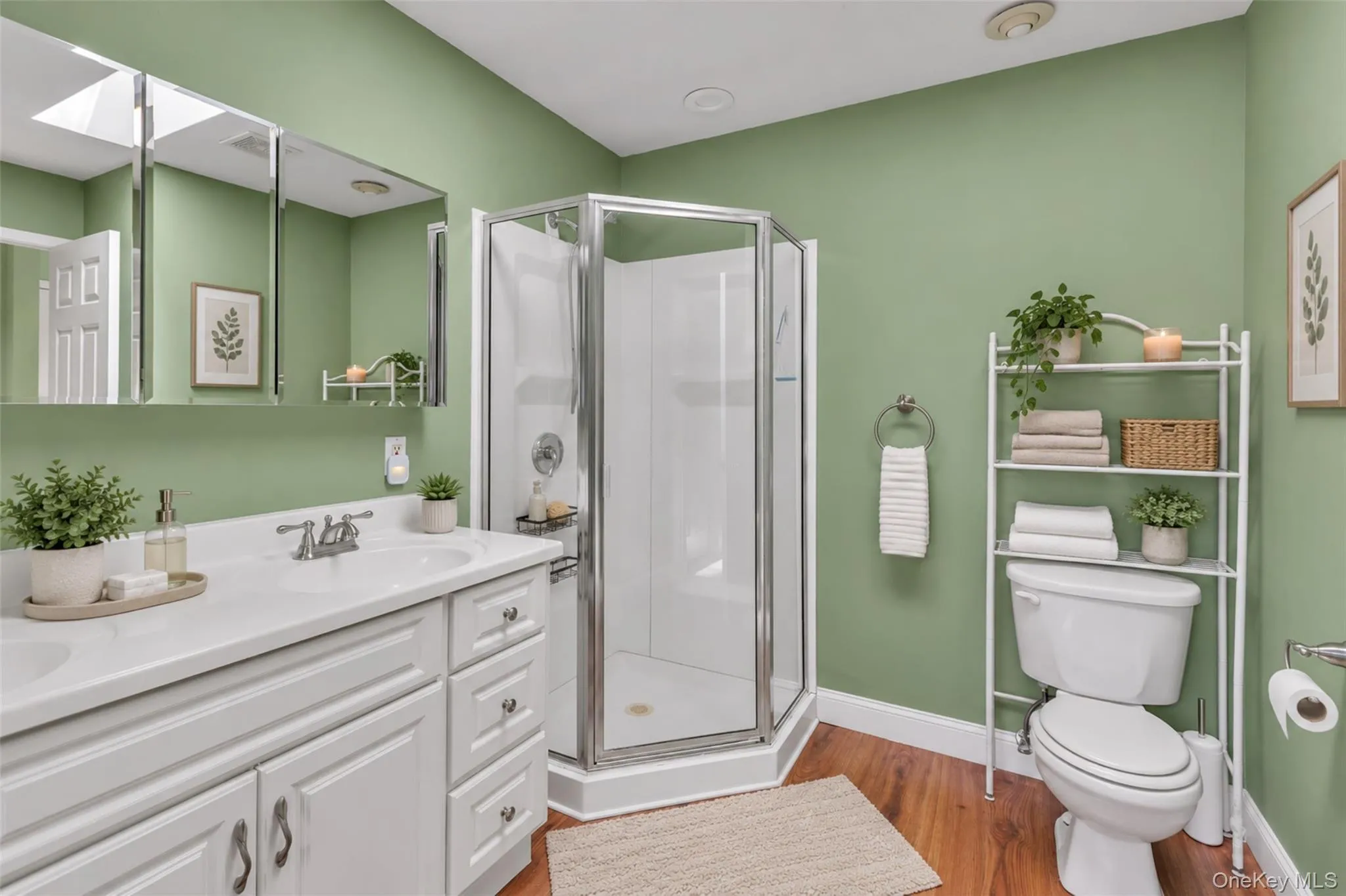 14 Kristin Lane, Smithtown, NY, 2 Bedrooms Bedrooms, 5 Rooms Rooms,2 BathroomsBathrooms,Residential,For Rent,Kristin,0,1045081 14 Kristin Lane, Smithtown, NY, 2 Bedrooms Bedrooms, 5 Rooms Rooms,2 BathroomsBathrooms,Residential,For Rent,Kristin,0,1045081