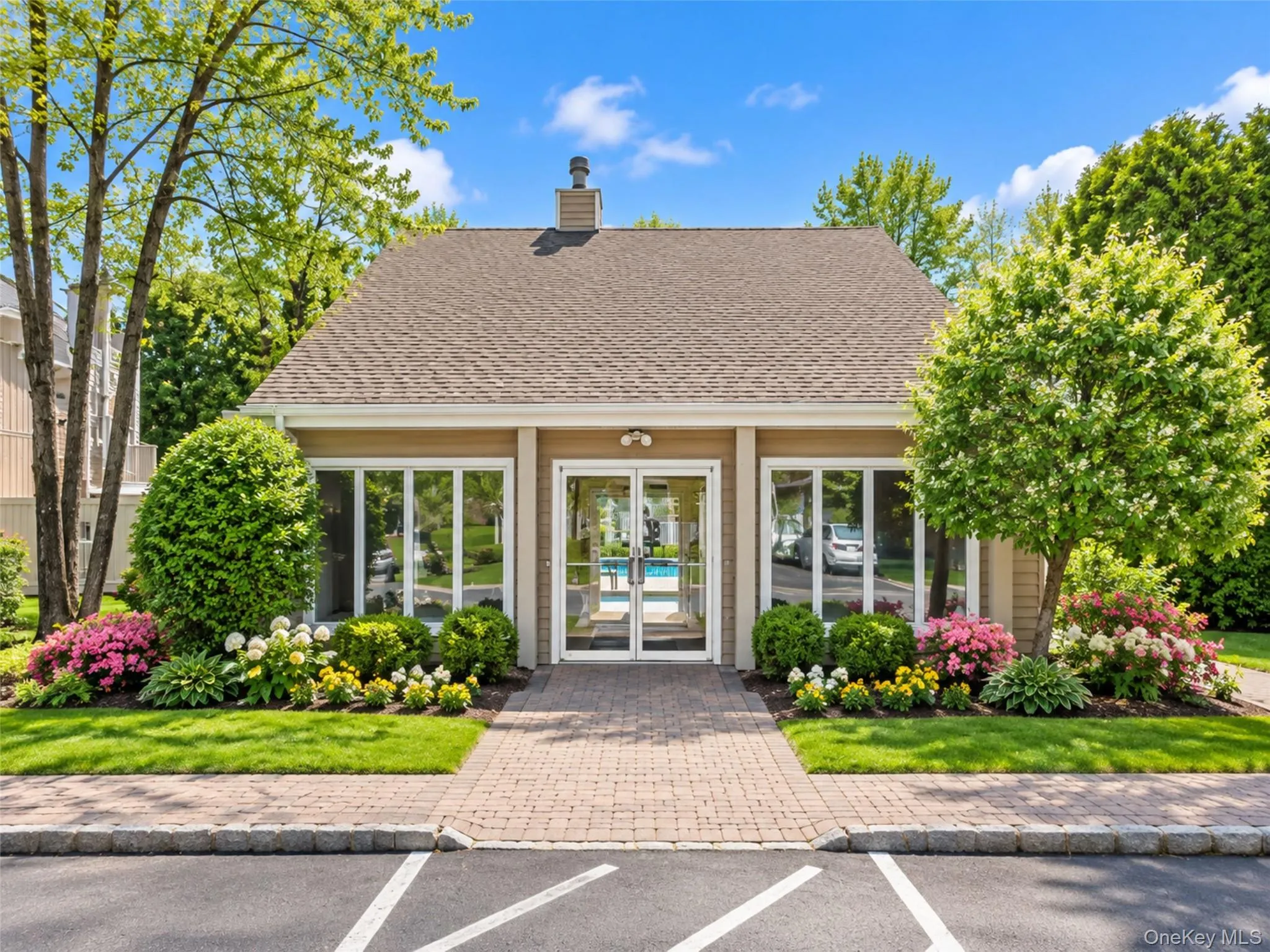 14 Kristin Lane, Smithtown, NY, 2 Bedrooms Bedrooms, 5 Rooms Rooms,2 BathroomsBathrooms,Residential,For Rent,Kristin,0,1045081 14 Kristin Lane, Smithtown, NY, 2 Bedrooms Bedrooms, 5 Rooms Rooms,2 BathroomsBathrooms,Residential,For Rent,Kristin,0,1045081