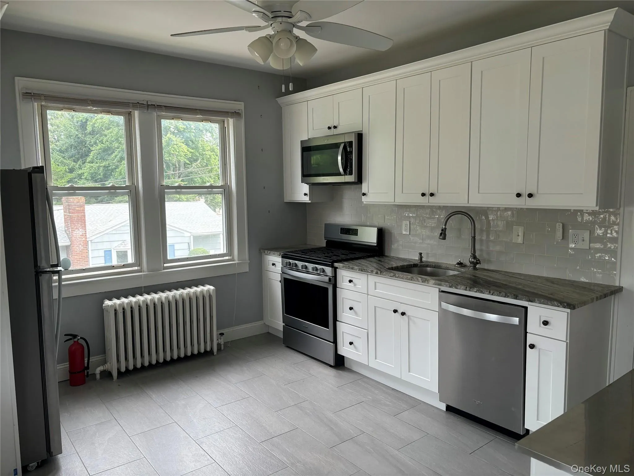 31 Forest Avenue, Ossining, NY, 2 Bedrooms Bedrooms, 4 Rooms Rooms,1 BathroomBathrooms,Residential Lease,For Rent,Forest,0,1045086 31 Forest Avenue, Ossining, NY, 2 Bedrooms Bedrooms, 4 Rooms Rooms,1 BathroomBathrooms,Residential Lease,For Rent,Forest,0,1045086