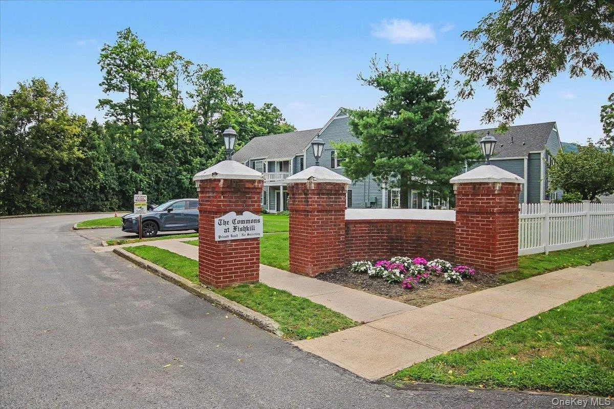 902 Commons Way, Fishkill, NY, 2 Bedrooms Bedrooms, 5 Rooms Rooms,2 BathroomsBathrooms,Residential,For Rent,Commons,0,1045095 902 Commons Way, Fishkill, NY, 2 Bedrooms Bedrooms, 5 Rooms Rooms,2 BathroomsBathrooms,Residential,For Rent,Commons,0,1045095