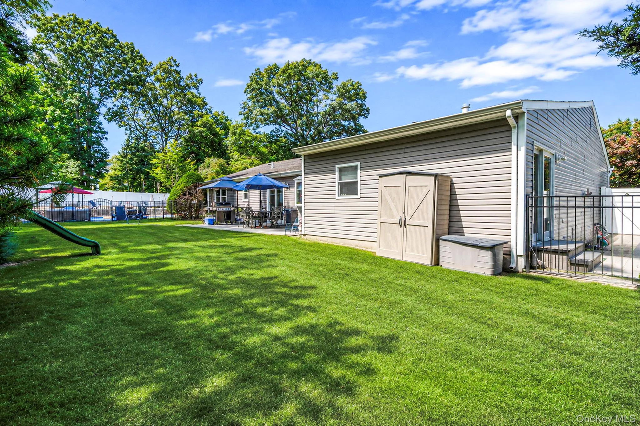 12 Sandpiper Lane, Brookhaven, NY, 3 Bedrooms Bedrooms, 7 Rooms Rooms,2 BathroomsBathrooms,Residential,For Rent,Sandpiper,0,1045102 12 Sandpiper Lane, Brookhaven, NY, 3 Bedrooms Bedrooms, 7 Rooms Rooms,2 BathroomsBathrooms,Residential,For Rent,Sandpiper,0,1045102