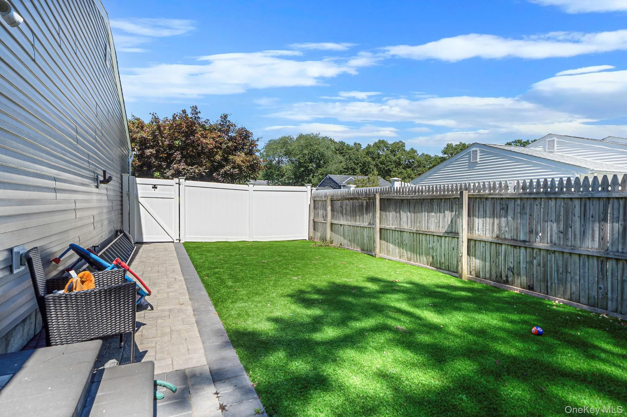 12 Sandpiper Lane, Brookhaven, NY, 3 Bedrooms Bedrooms, 7 Rooms Rooms,2 BathroomsBathrooms,Residential,For Rent,Sandpiper,0,1045102 12 Sandpiper Lane, Brookhaven, NY, 3 Bedrooms Bedrooms, 7 Rooms Rooms,2 BathroomsBathrooms,Residential,For Rent,Sandpiper,0,1045102
