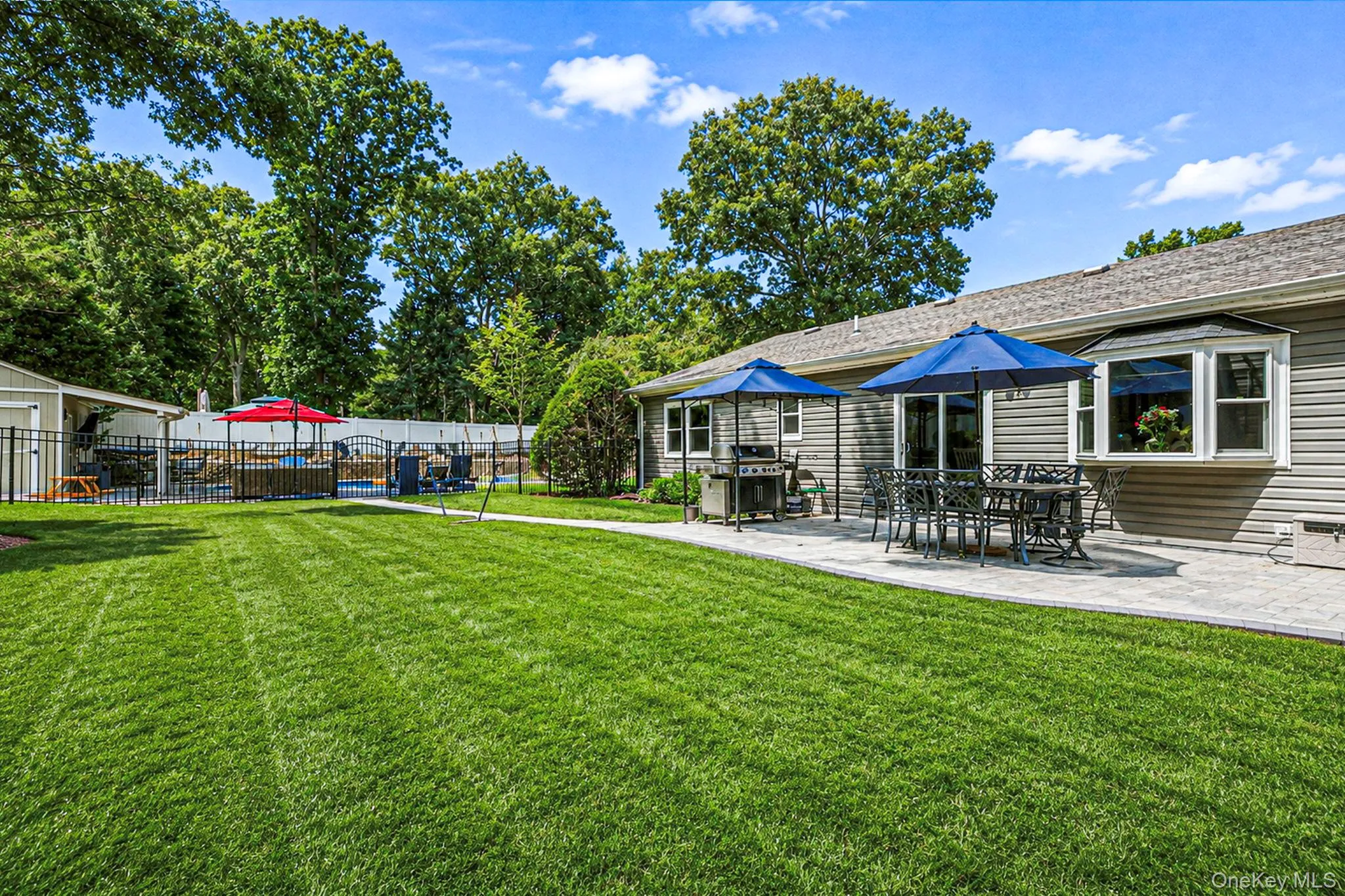 12 Sandpiper Lane, Brookhaven, NY, 3 Bedrooms Bedrooms, 7 Rooms Rooms,2 BathroomsBathrooms,Residential,For Rent,Sandpiper,0,1045102 12 Sandpiper Lane, Brookhaven, NY, 3 Bedrooms Bedrooms, 7 Rooms Rooms,2 BathroomsBathrooms,Residential,For Rent,Sandpiper,0,1045102