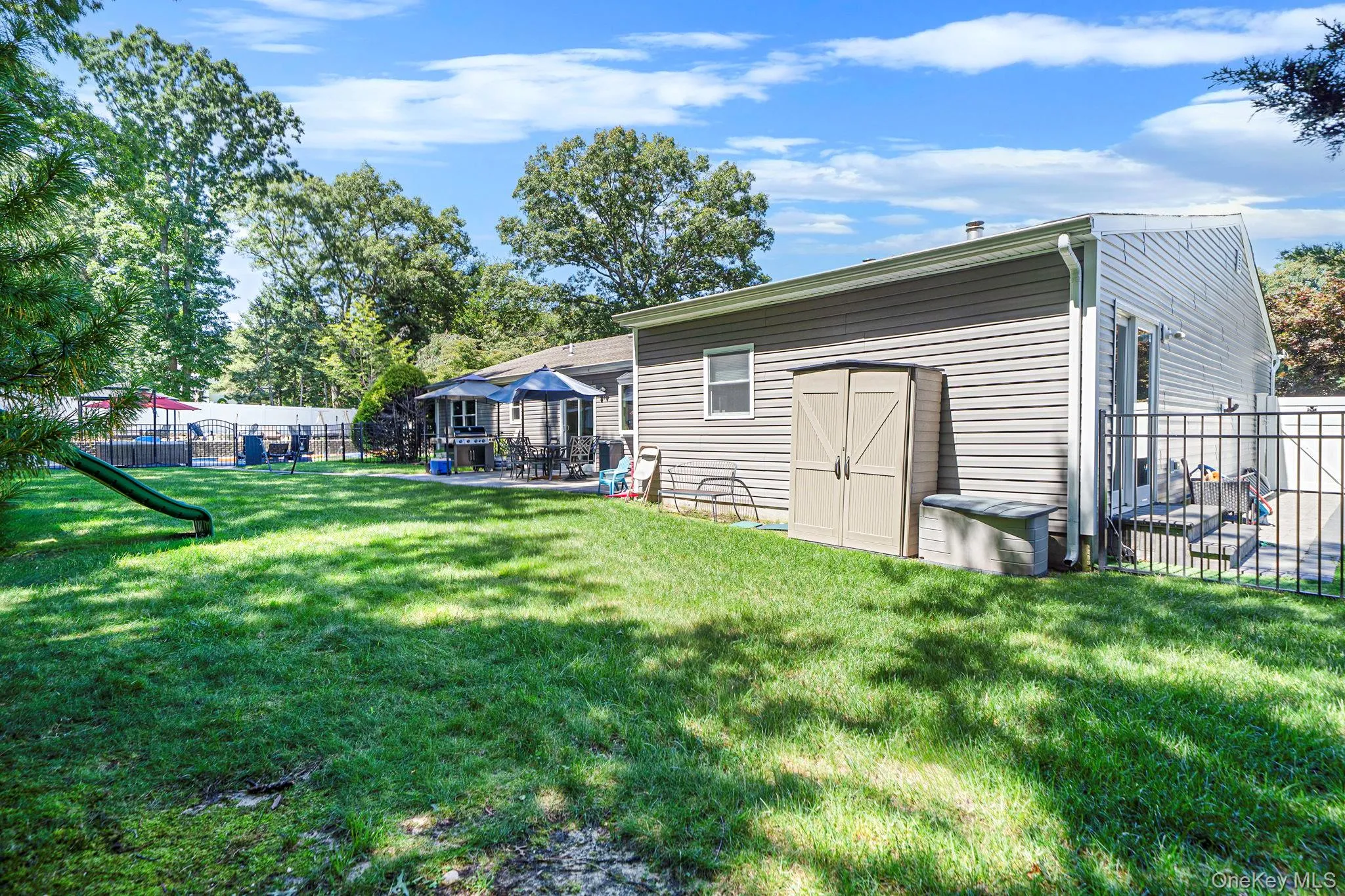 12 Sandpiper Lane, Brookhaven, NY, 3 Bedrooms Bedrooms, 7 Rooms Rooms,2 BathroomsBathrooms,Residential,For Rent,Sandpiper,0,1045102 12 Sandpiper Lane, Brookhaven, NY, 3 Bedrooms Bedrooms, 7 Rooms Rooms,2 BathroomsBathrooms,Residential,For Rent,Sandpiper,0,1045102