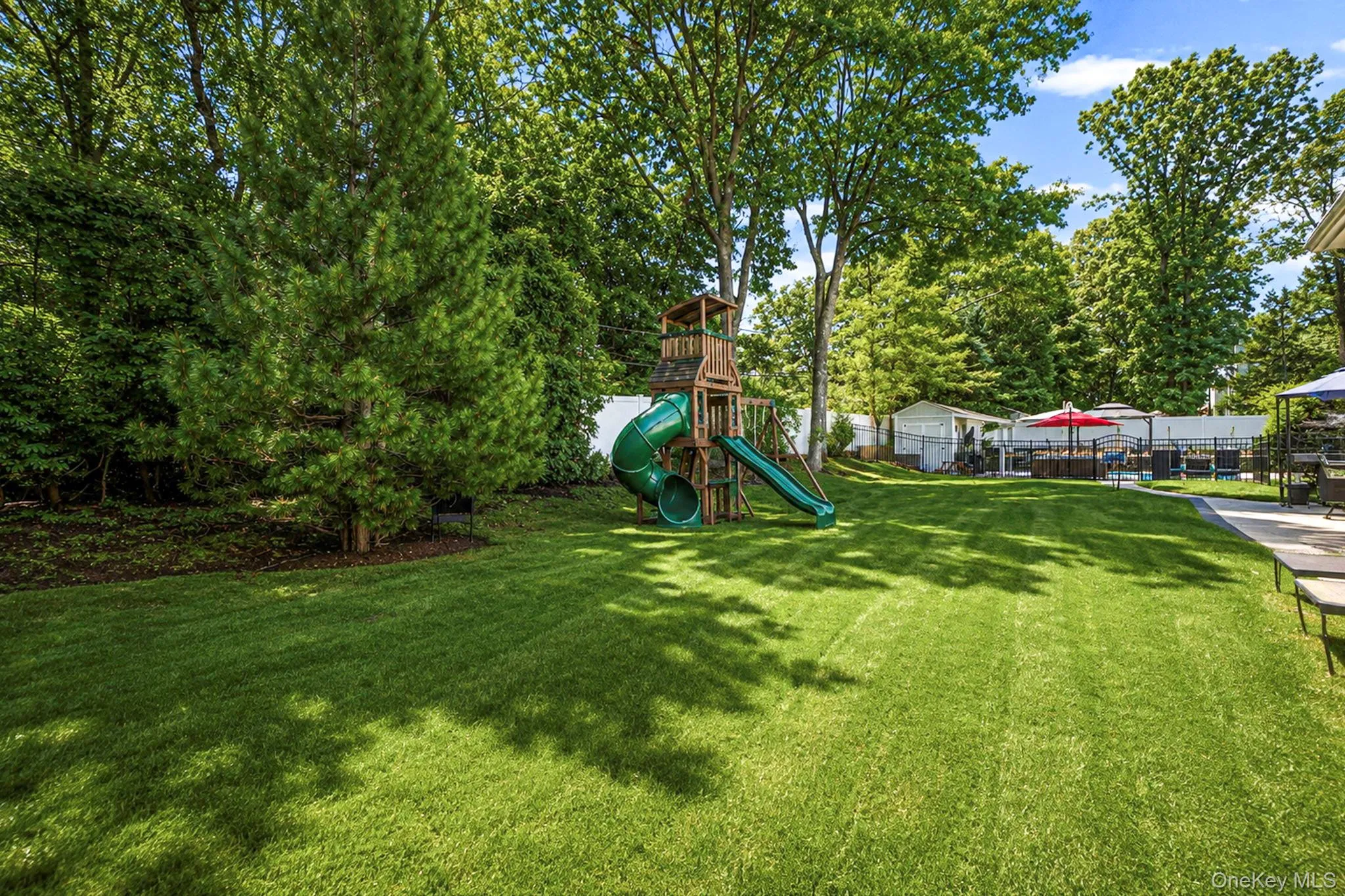 12 Sandpiper Lane, Brookhaven, NY, 3 Bedrooms Bedrooms, 7 Rooms Rooms,2 BathroomsBathrooms,Residential,For Rent,Sandpiper,0,1045102 12 Sandpiper Lane, Brookhaven, NY, 3 Bedrooms Bedrooms, 7 Rooms Rooms,2 BathroomsBathrooms,Residential,For Rent,Sandpiper,0,1045102