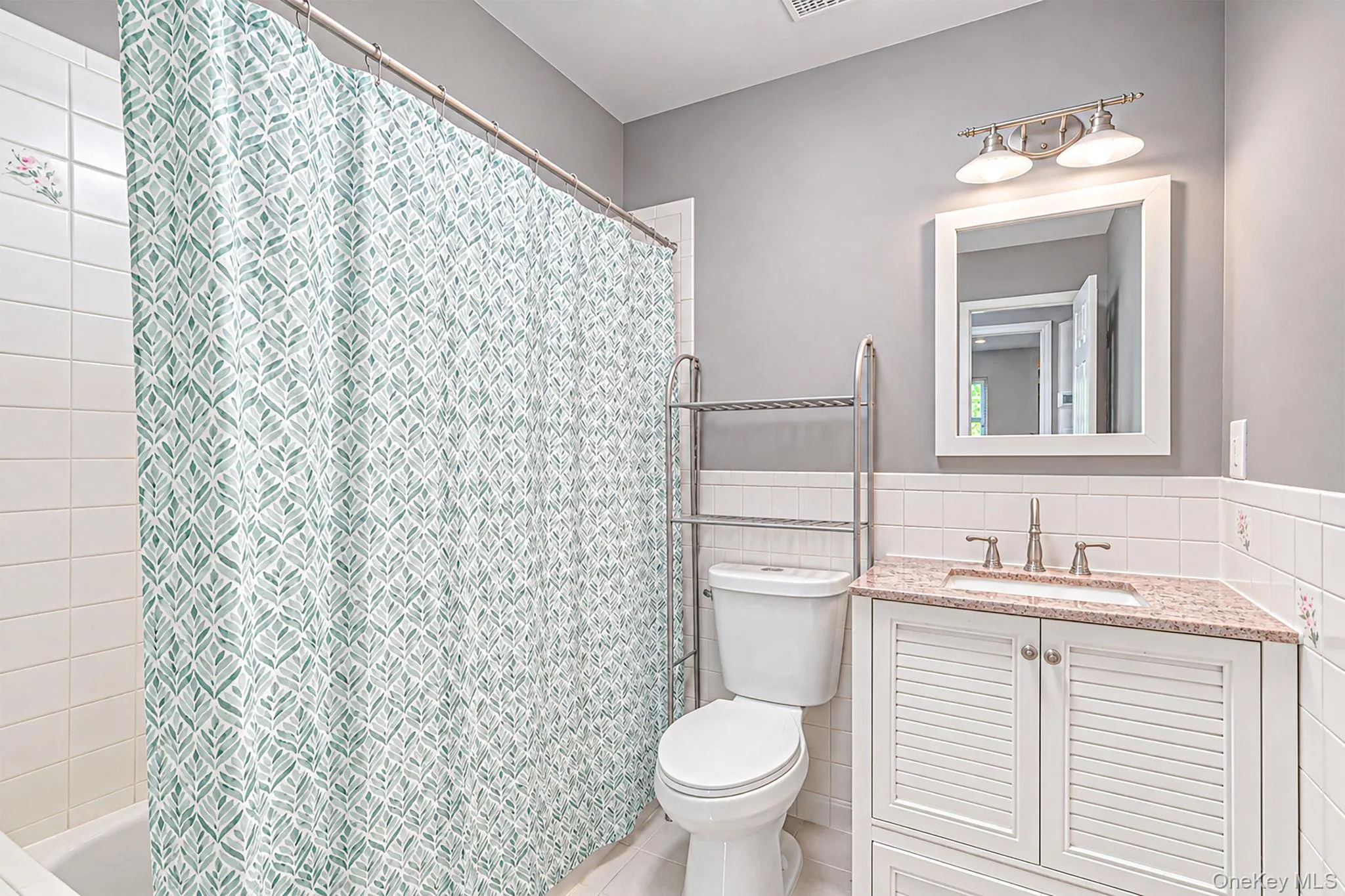12 Sandpiper Lane, Brookhaven, NY, 3 Bedrooms Bedrooms, 7 Rooms Rooms,2 BathroomsBathrooms,Residential,For Rent,Sandpiper,0,1045102 12 Sandpiper Lane, Brookhaven, NY, 3 Bedrooms Bedrooms, 7 Rooms Rooms,2 BathroomsBathrooms,Residential,For Rent,Sandpiper,0,1045102