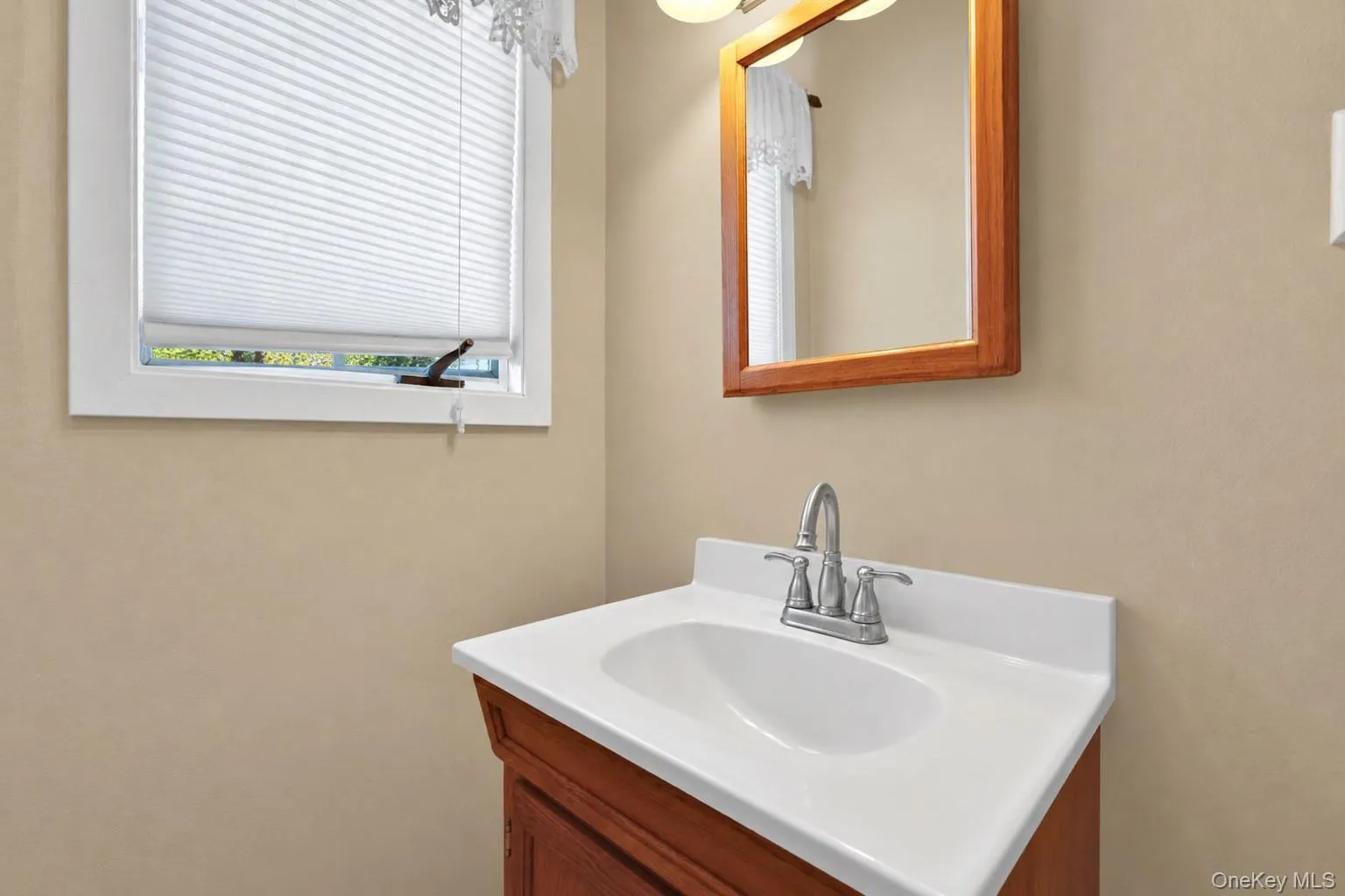 145 Thames Street, Brookhaven, NY, 3 Bedrooms Bedrooms, 9 Rooms Rooms,2 BathroomsBathrooms,Residential,For Rent,Thames,0,1045103 145 Thames Street, Brookhaven, NY, 3 Bedrooms Bedrooms, 9 Rooms Rooms,2 BathroomsBathrooms,Residential,For Rent,Thames,0,1045103