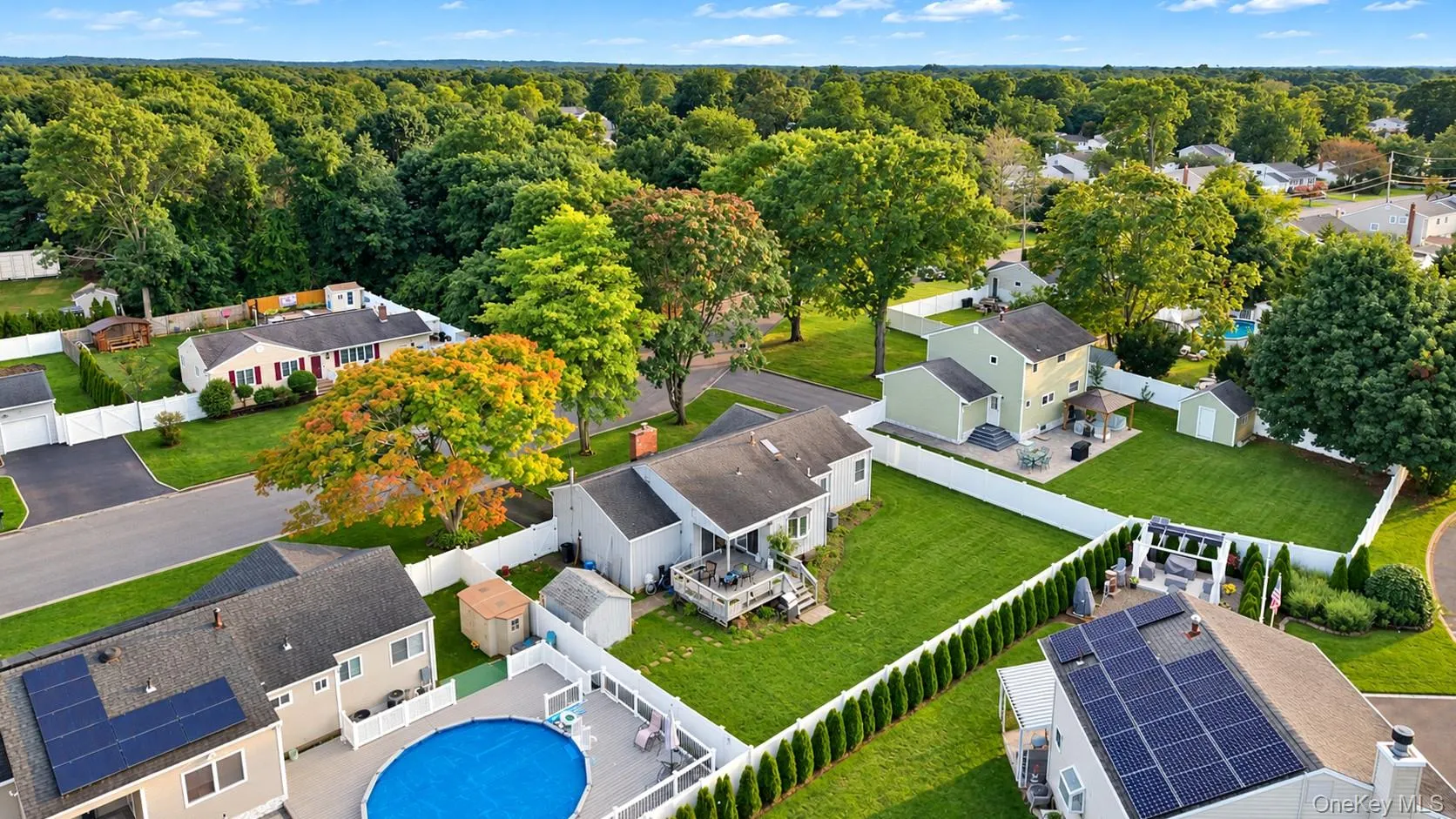 145 Thames Street, Brookhaven, NY, 3 Bedrooms Bedrooms, 9 Rooms Rooms,2 BathroomsBathrooms,Residential,For Rent,Thames,0,1045103 145 Thames Street, Brookhaven, NY, 3 Bedrooms Bedrooms, 9 Rooms Rooms,2 BathroomsBathrooms,Residential,For Rent,Thames,0,1045103
