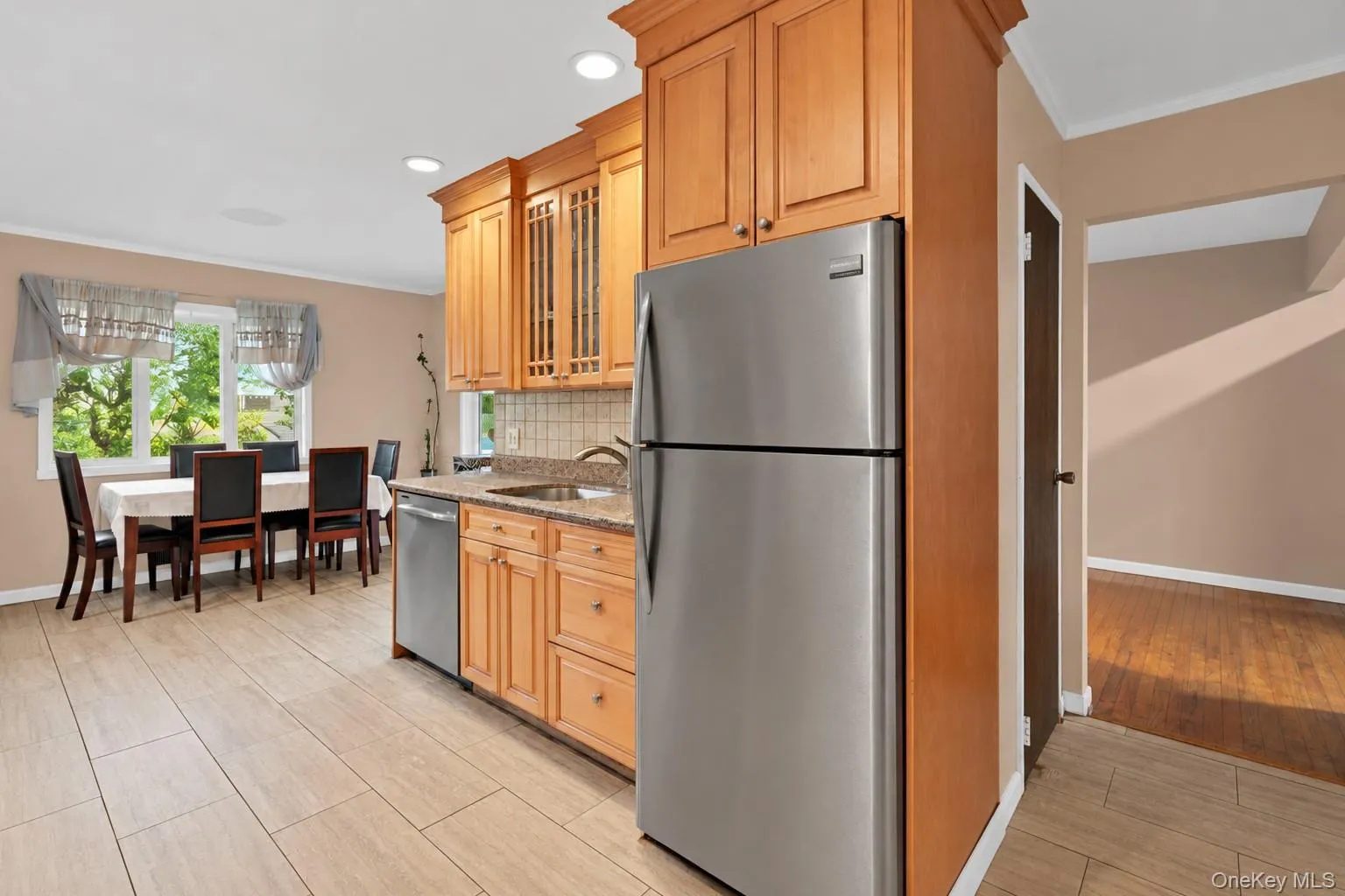 145 Thames Street, Brookhaven, NY, 3 Bedrooms Bedrooms, 9 Rooms Rooms,2 BathroomsBathrooms,Residential,For Rent,Thames,0,1045103 145 Thames Street, Brookhaven, NY, 3 Bedrooms Bedrooms, 9 Rooms Rooms,2 BathroomsBathrooms,Residential,For Rent,Thames,0,1045103