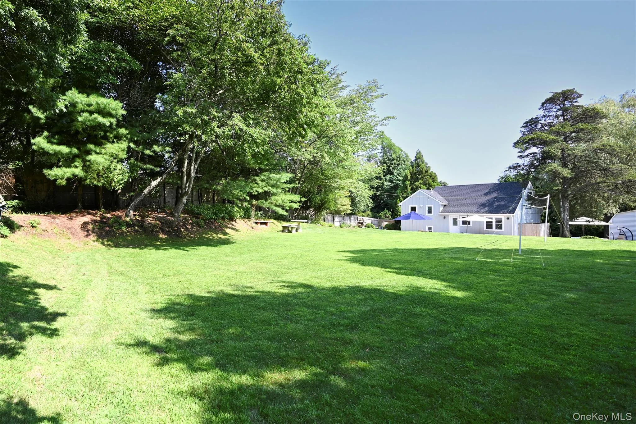 845 County Road 39, Southampton, NY, 4 Bedrooms Bedrooms, 6 Rooms Rooms,2 BathroomsBathrooms,Residential,For Rent,County Road 39,0,1045106 845 County Road 39, Southampton, NY, 4 Bedrooms Bedrooms, 6 Rooms Rooms,2 BathroomsBathrooms,Residential,For Rent,County Road 39,0,1045106